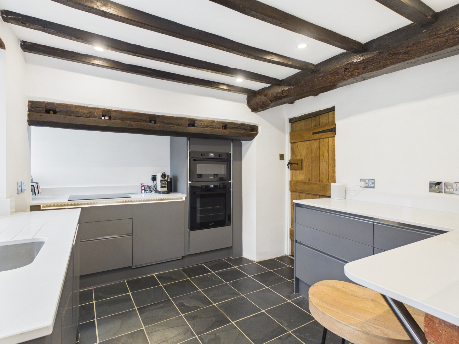 High Street, Blisworth, NN7 3BJ, photo 7