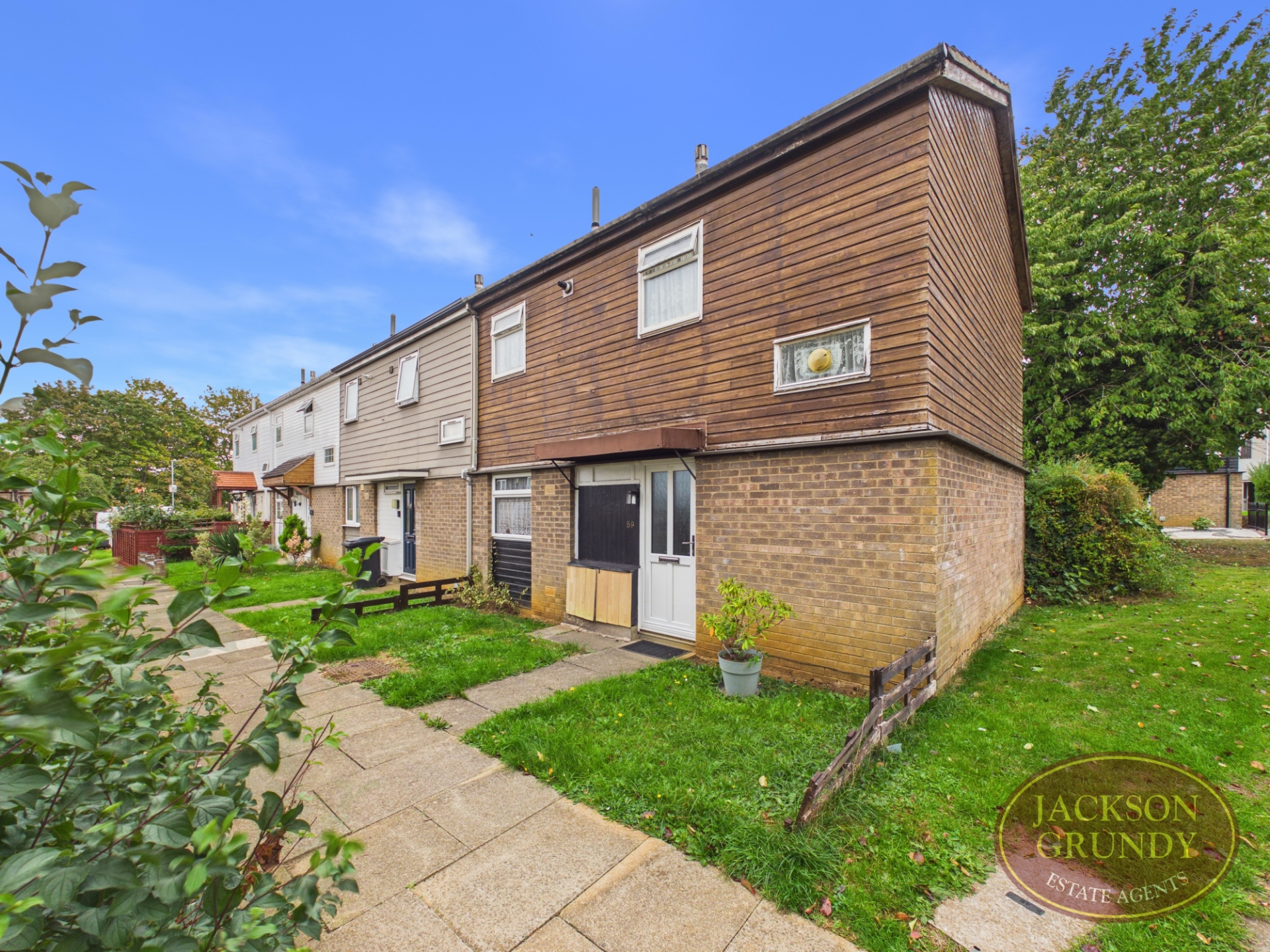 Waterpump Court, Thorplands, NN3 8US