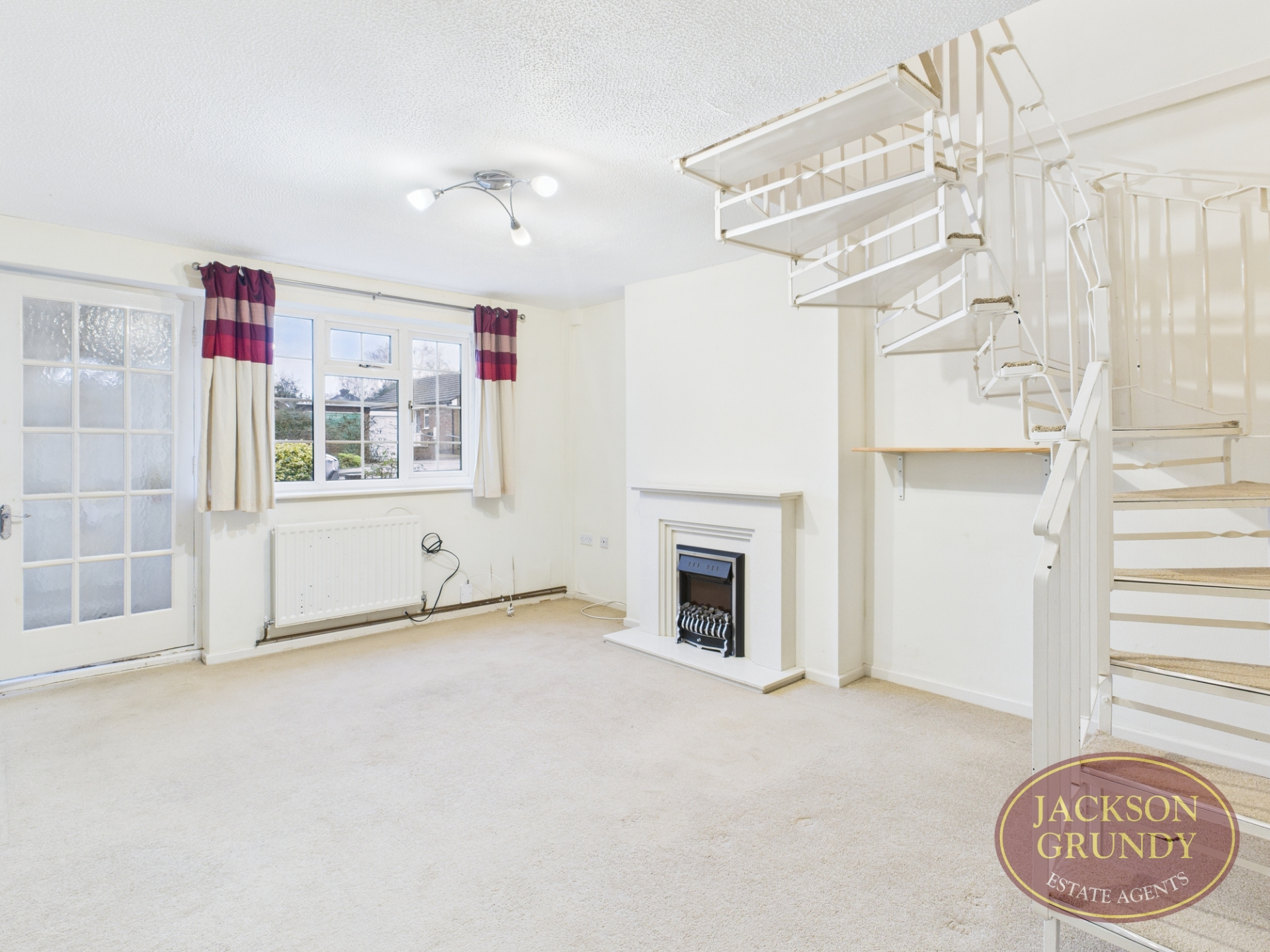 St. Catherines Close, Stefen Hill, NN11 4SB