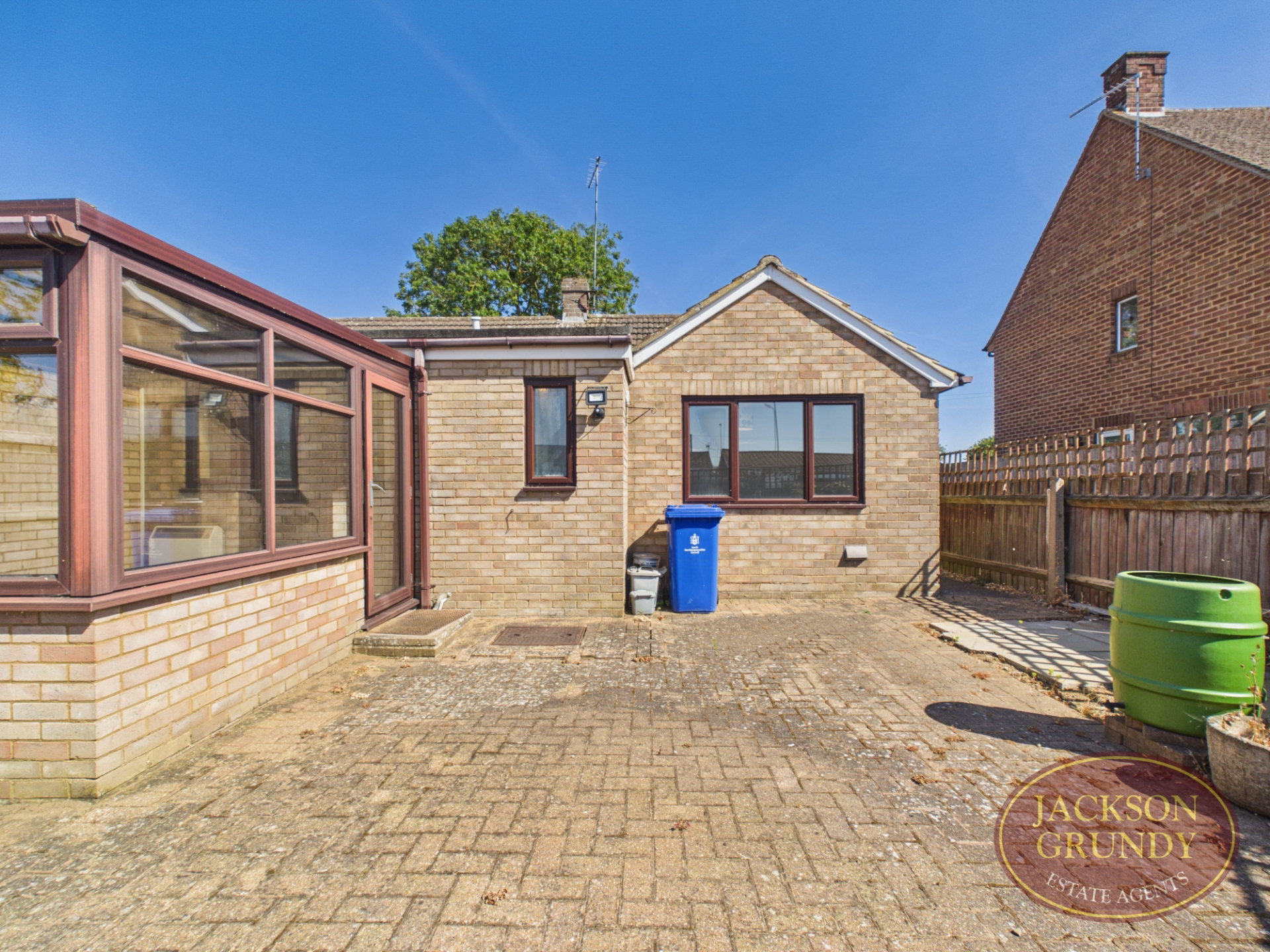 Banbury Lane, Rothersthorpe, NN7 3HY, photo 16