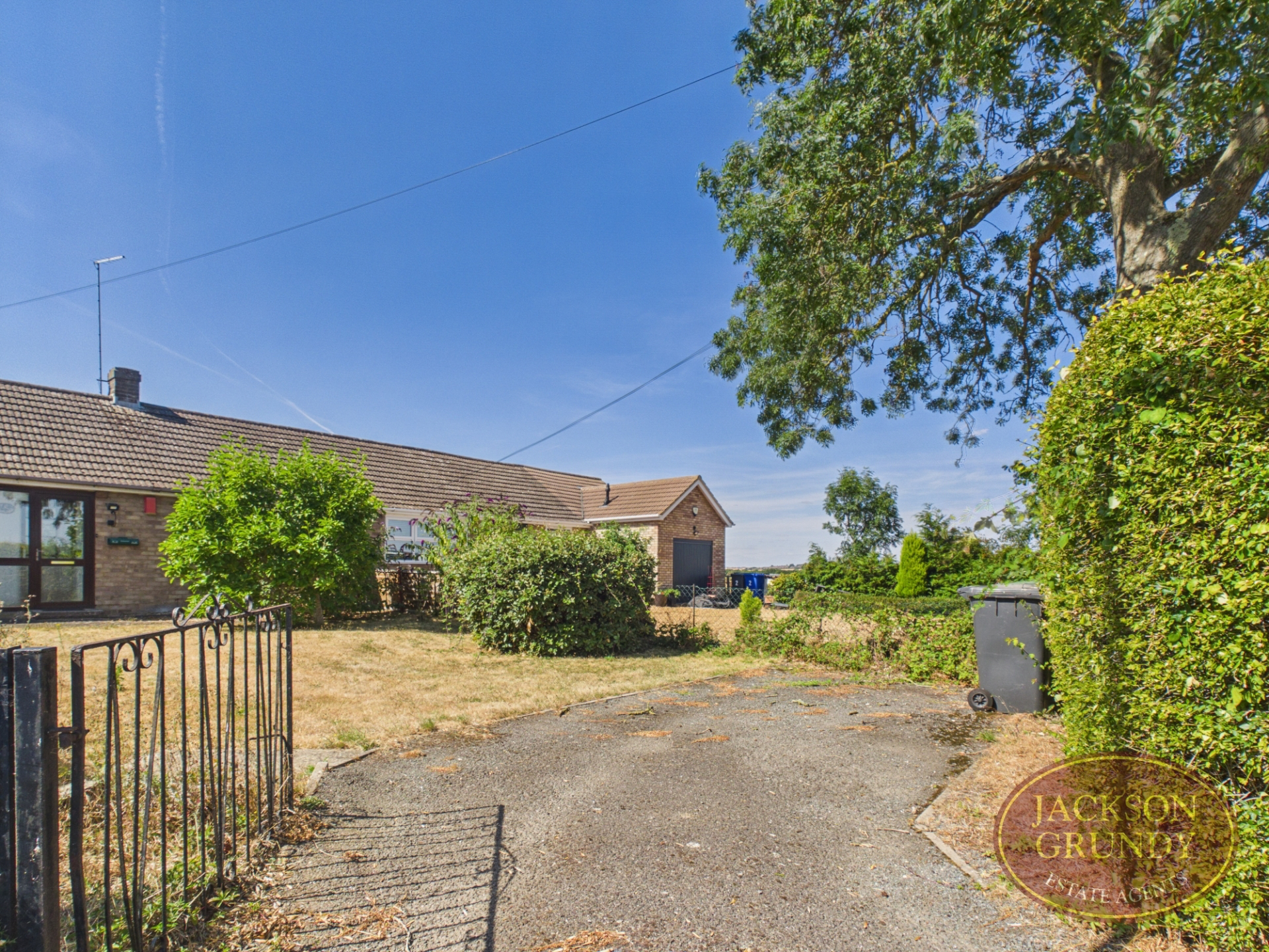 Banbury Lane, Rothersthorpe, NN7 3HY, photo 17