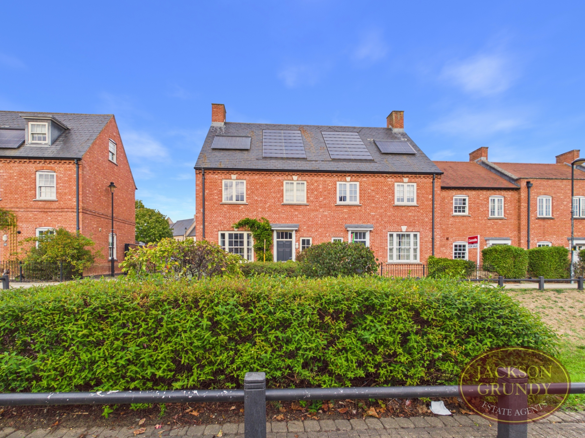 Scribers Drive, Upton, NN5 4ES