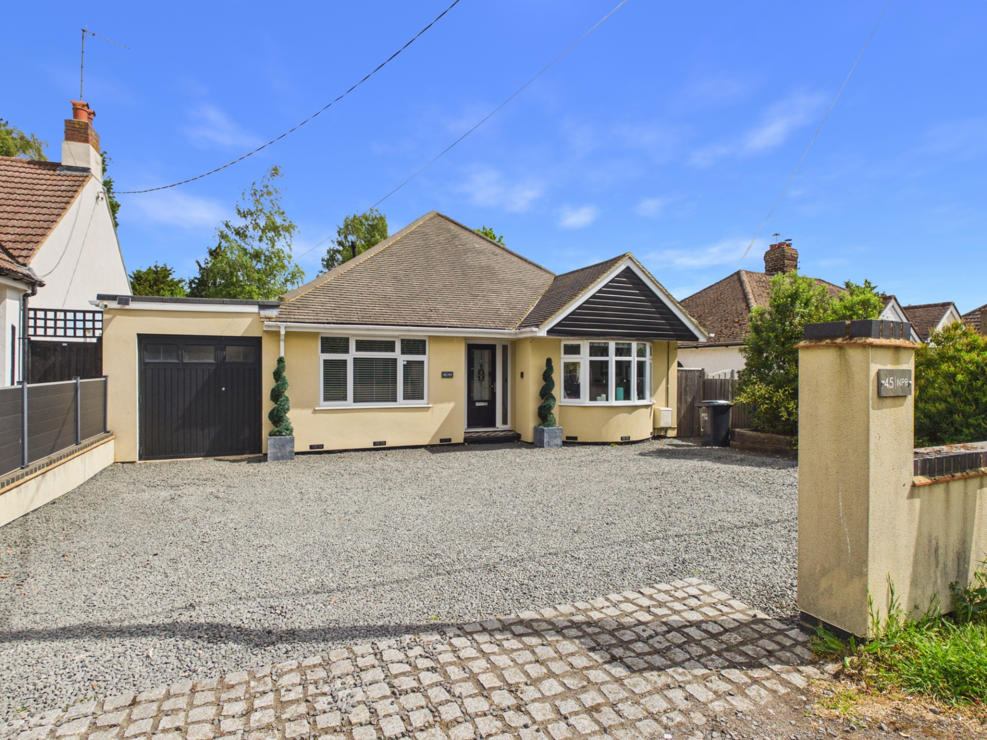 Newport Pagnell Road, Hardingstone, NN4 6ER