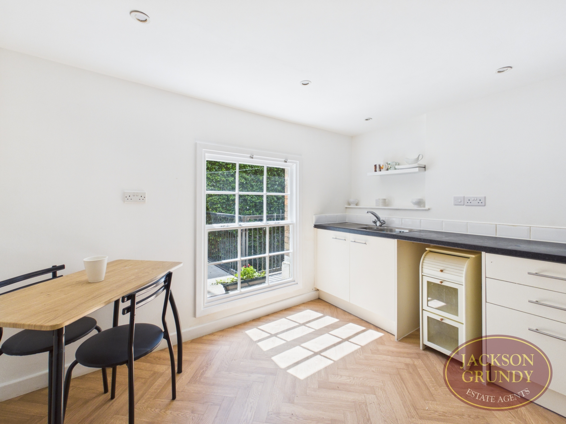 Sheaf Street, Daventry, NN11 4AB, photo 8