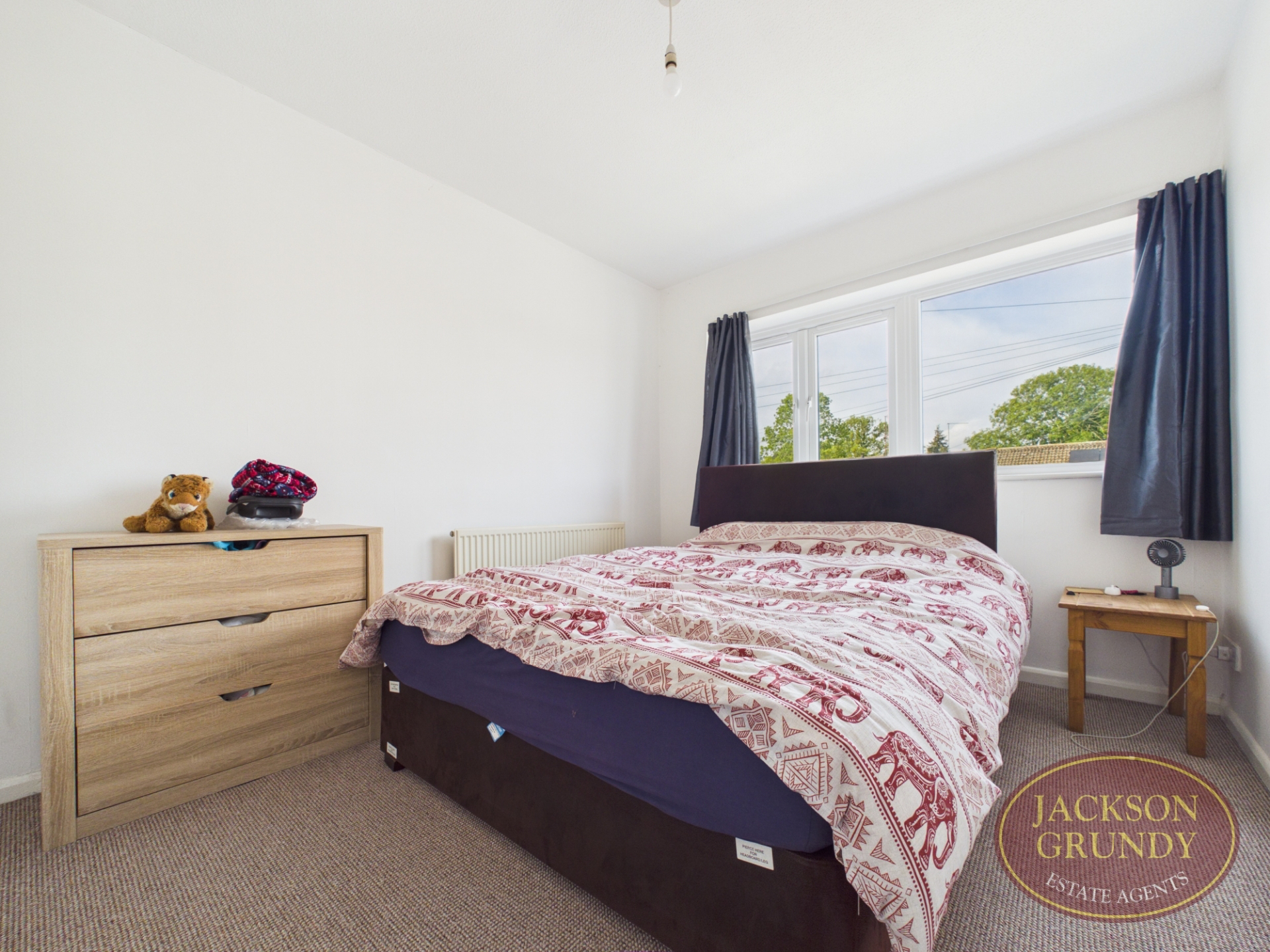 Pond Bank, Blisworth, NN7 3EL, photo 6