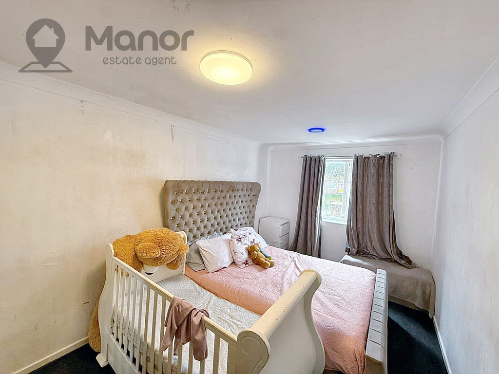 Ashdown Court, Harts Lane, Barking, IG11 8LE, photo 8
