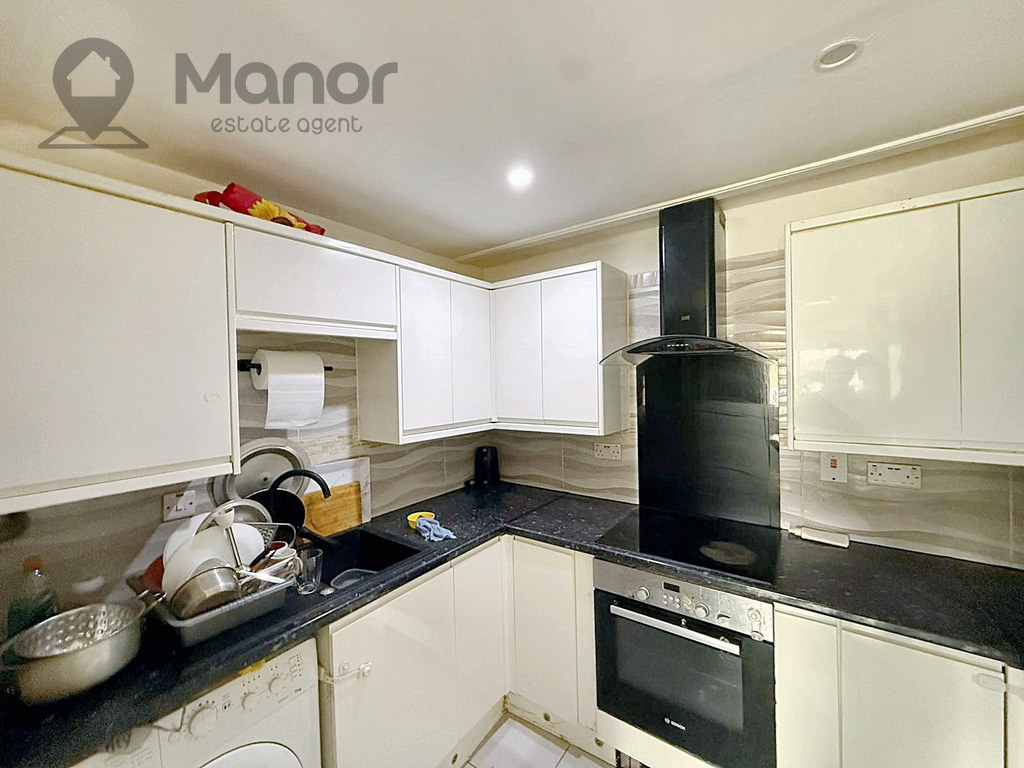 Ashdown Court, Harts Lane, Barking, IG11 8LE, photo 5