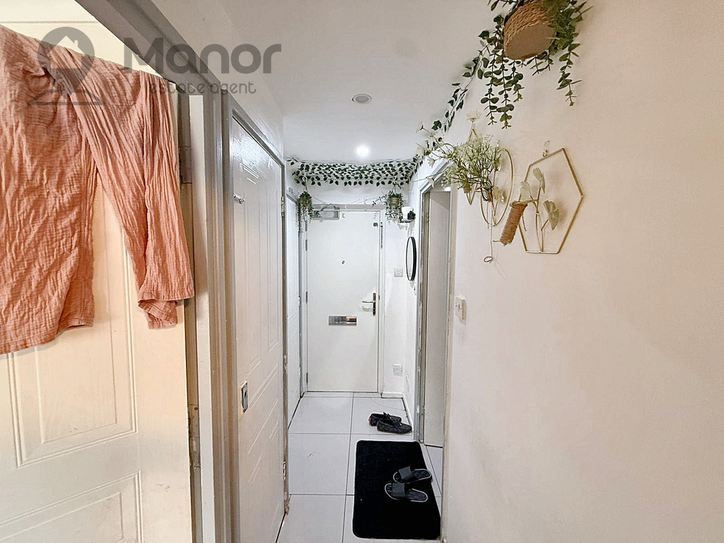 Ashdown Court, Harts Lane, Barking, IG11 8LE, photo 11