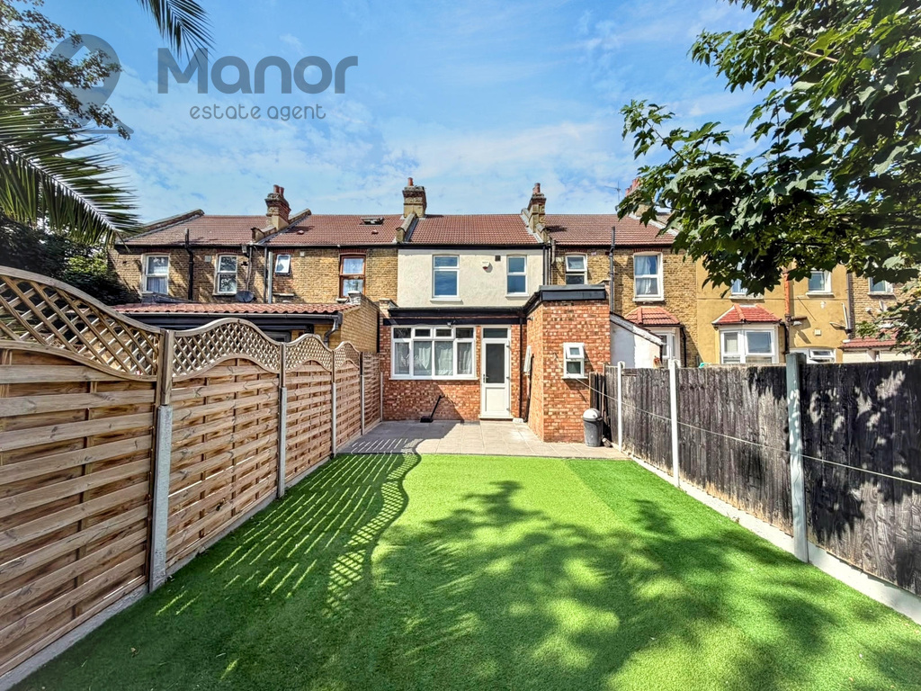 Strone Road, Manor Park, London, Greater London, photo 24