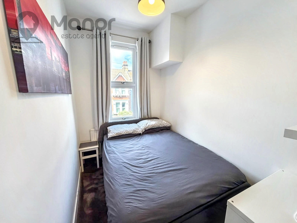 Strone Road, Manor Park, London, Greater London, photo 20