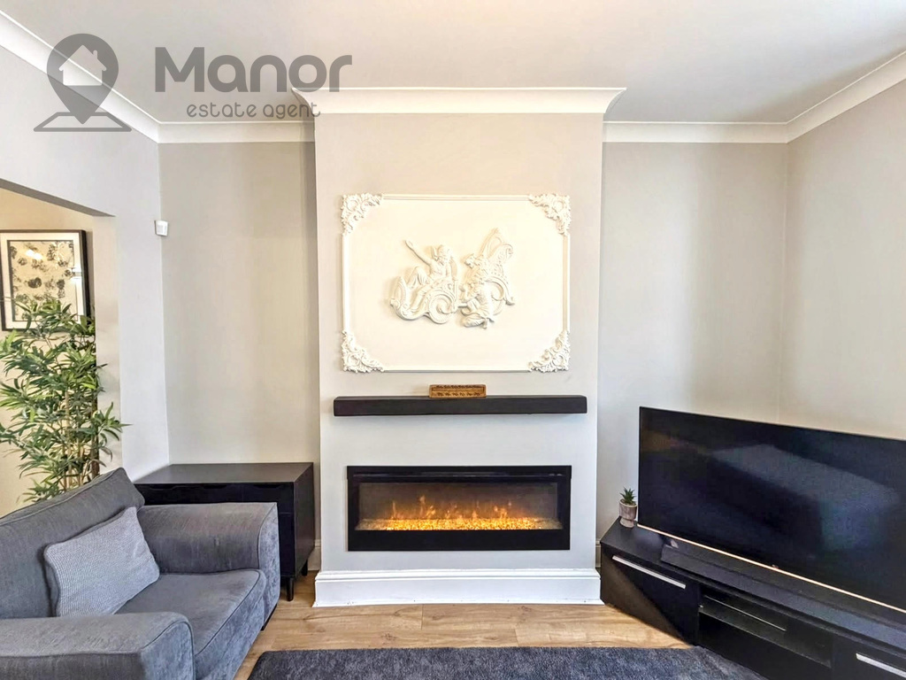Strone Road, Manor Park, London, Greater London, photo 3