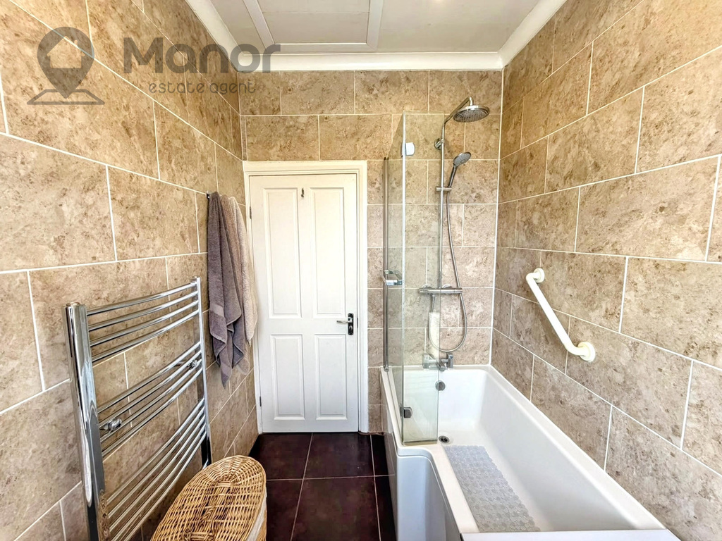 Strone Road, Manor Park, London, Greater London, photo 23
