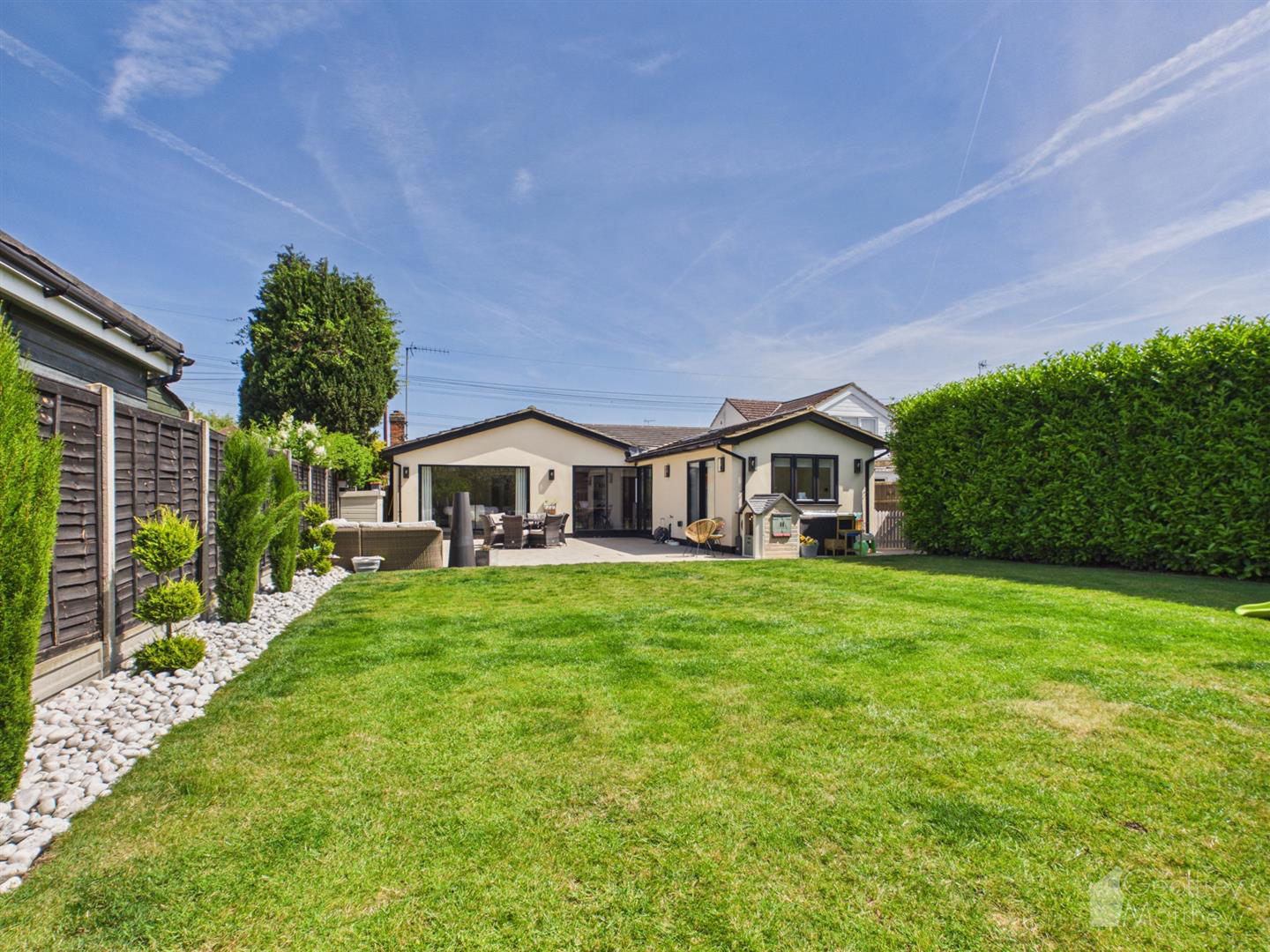 Derby Road, Hoddesdon, photo 2