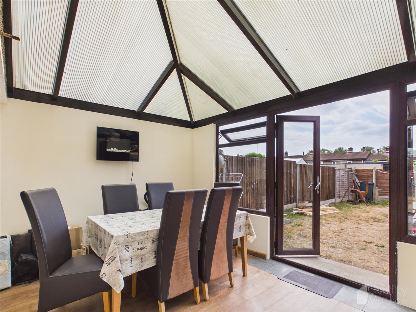 Canons Brook, Harlow, photo 5