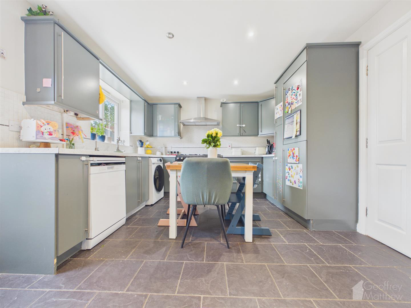 Mendip Way, Great Ashby, Stevenage, photo 11