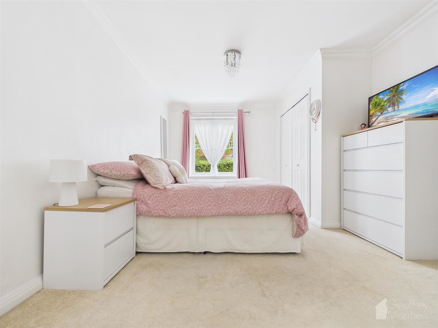 Cotswold Drive, Great Ashby, Stevenage, photo 10