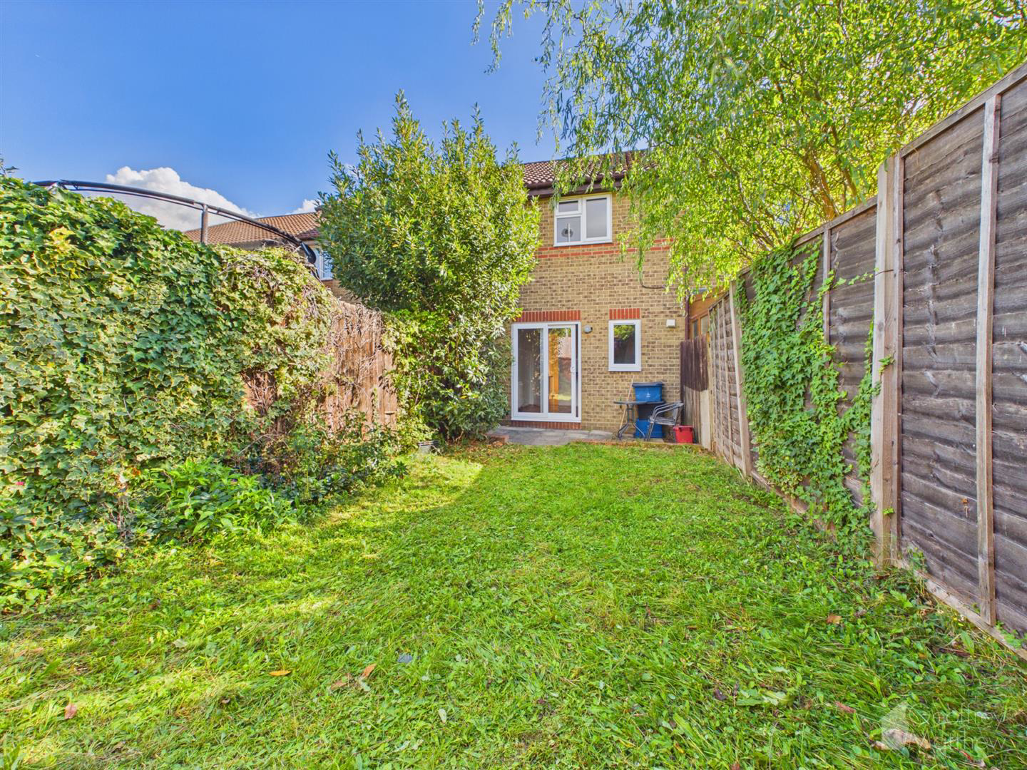 Middlesborough Close, Stevenage, photo 13