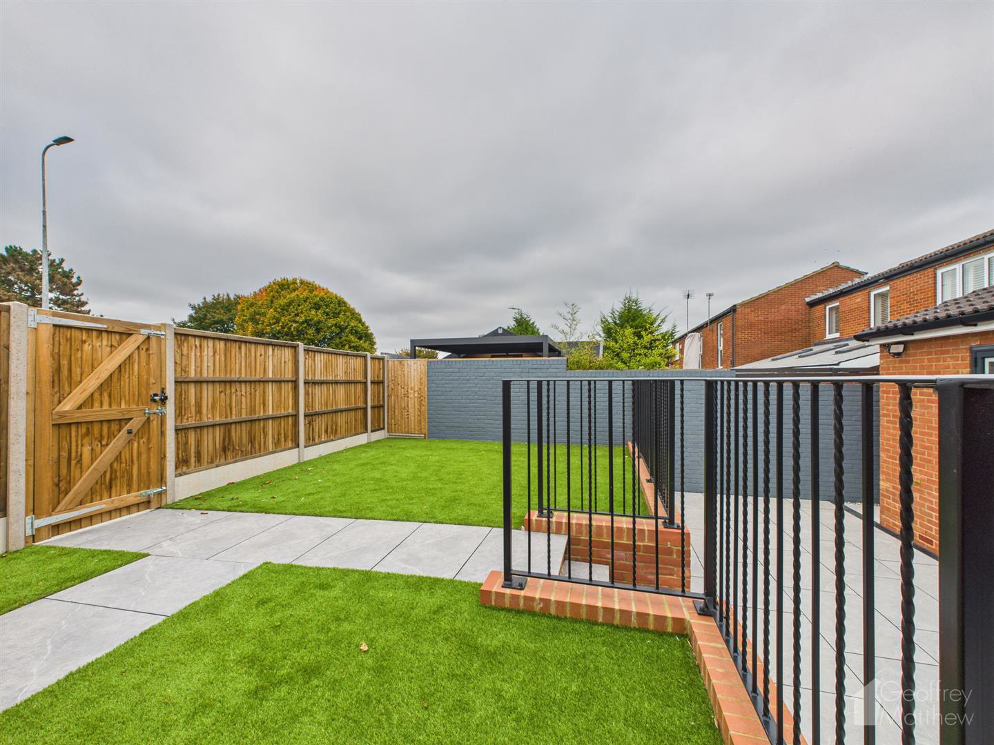 Hopton Road, Symonds Green, Stevenage, photo 22