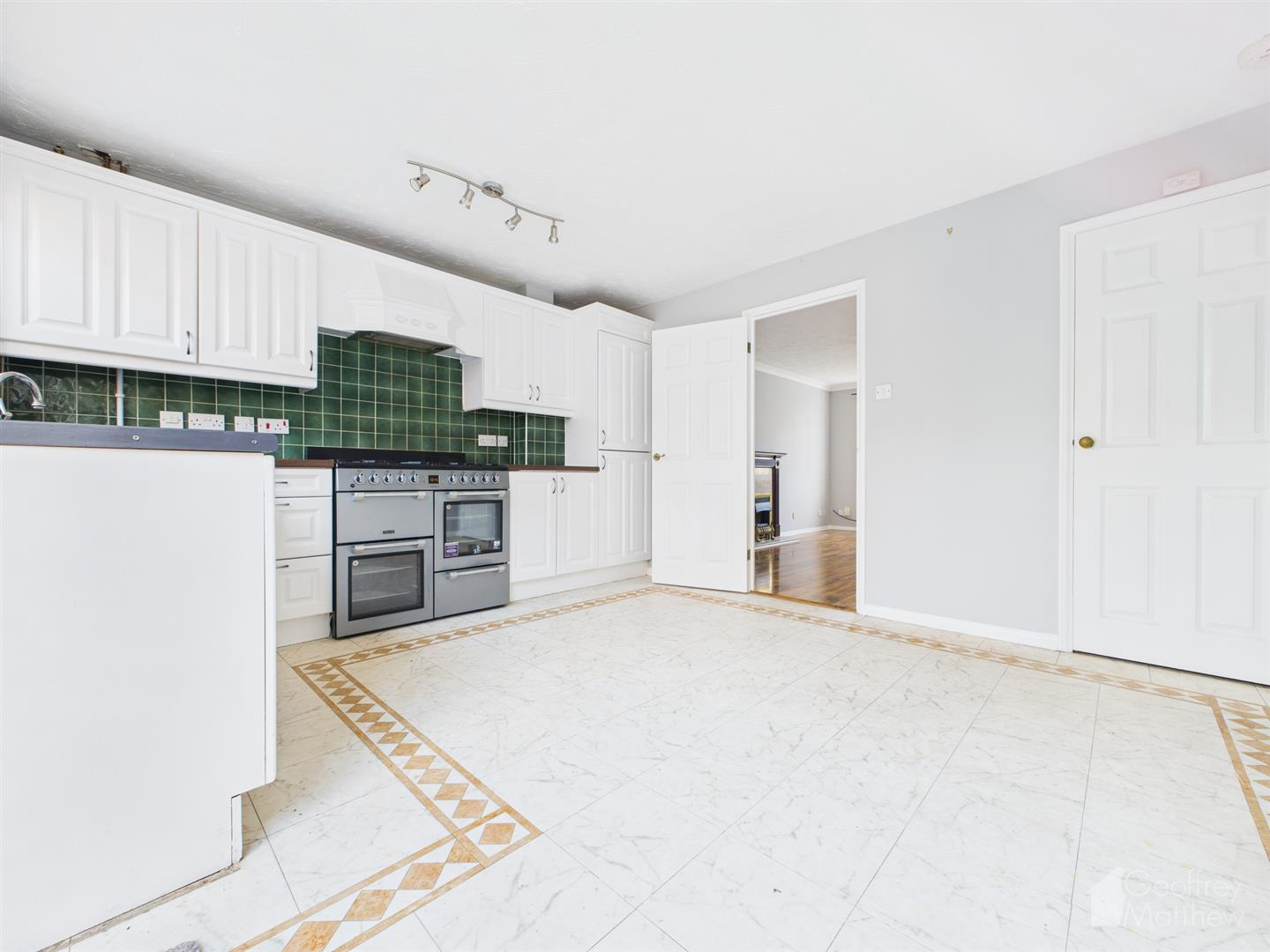 Fairfield Way, Stevenage, photo 5