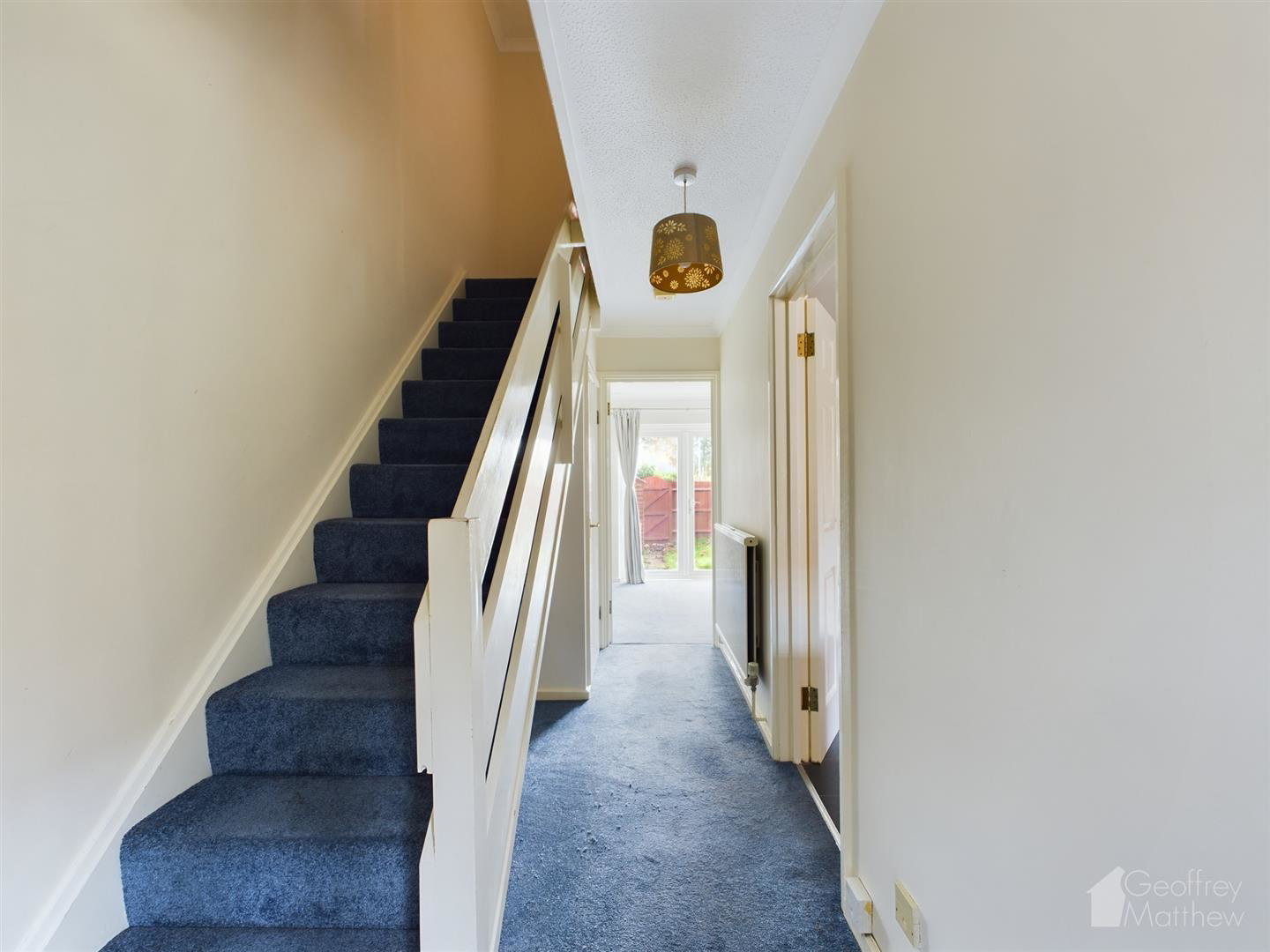 Kimbolton Crescent, Stevenage, photo 4