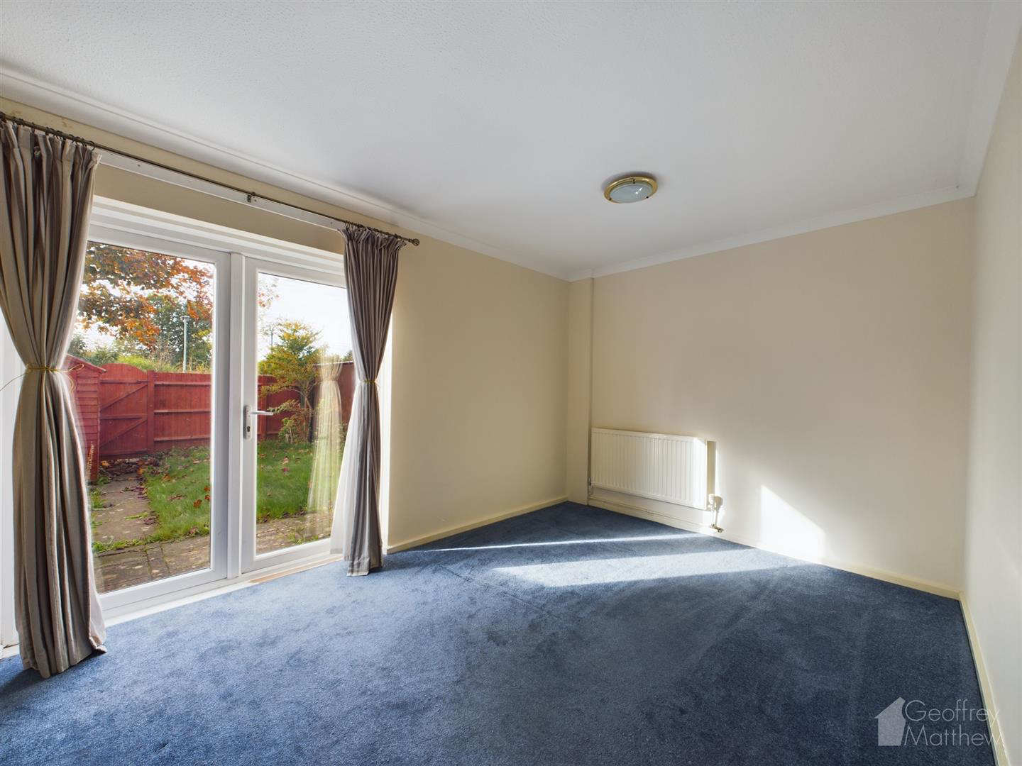 Kimbolton Crescent, Stevenage, photo 5