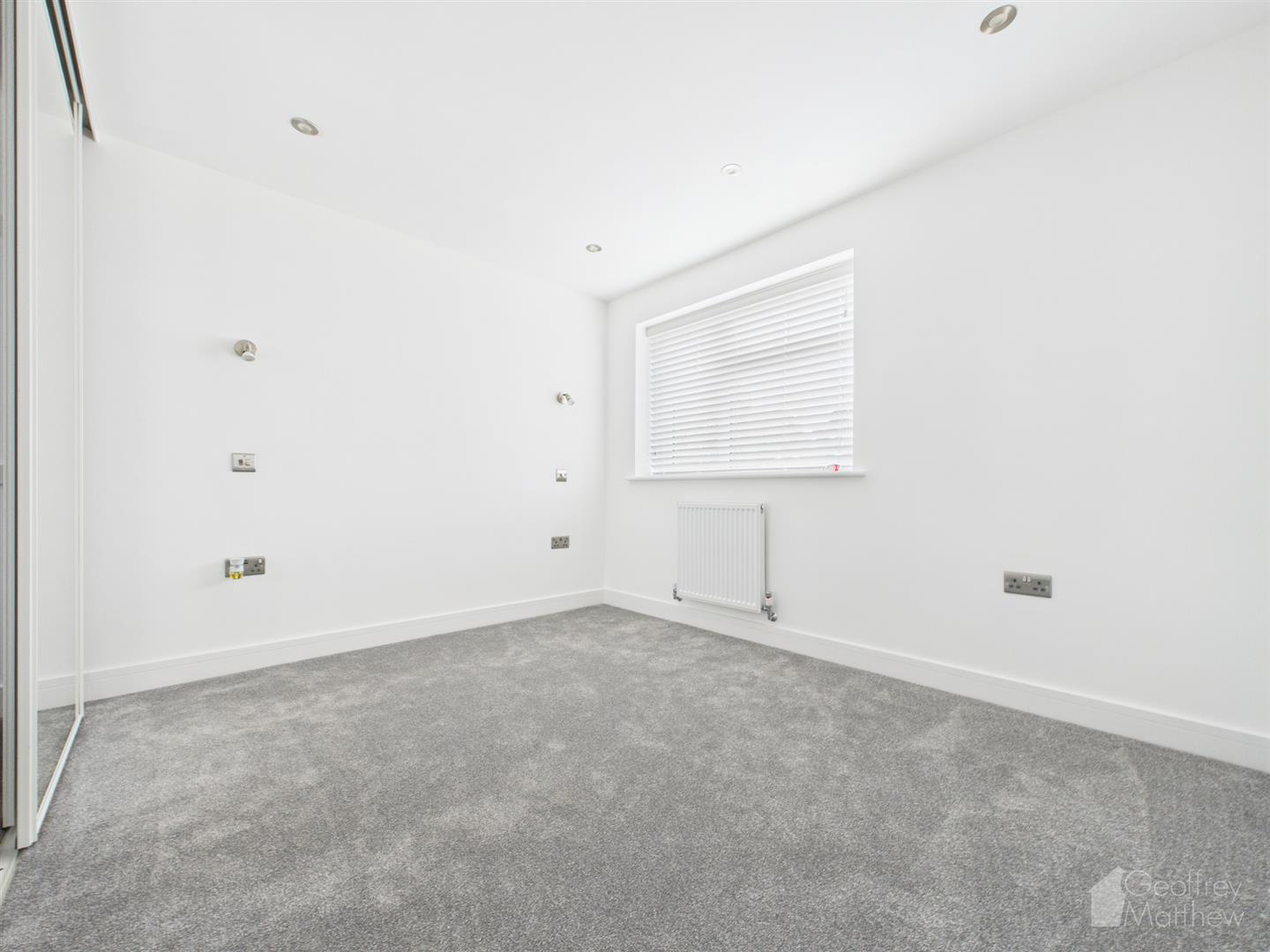 Hopton Road, Symonds Green, Stevenage, photo 17