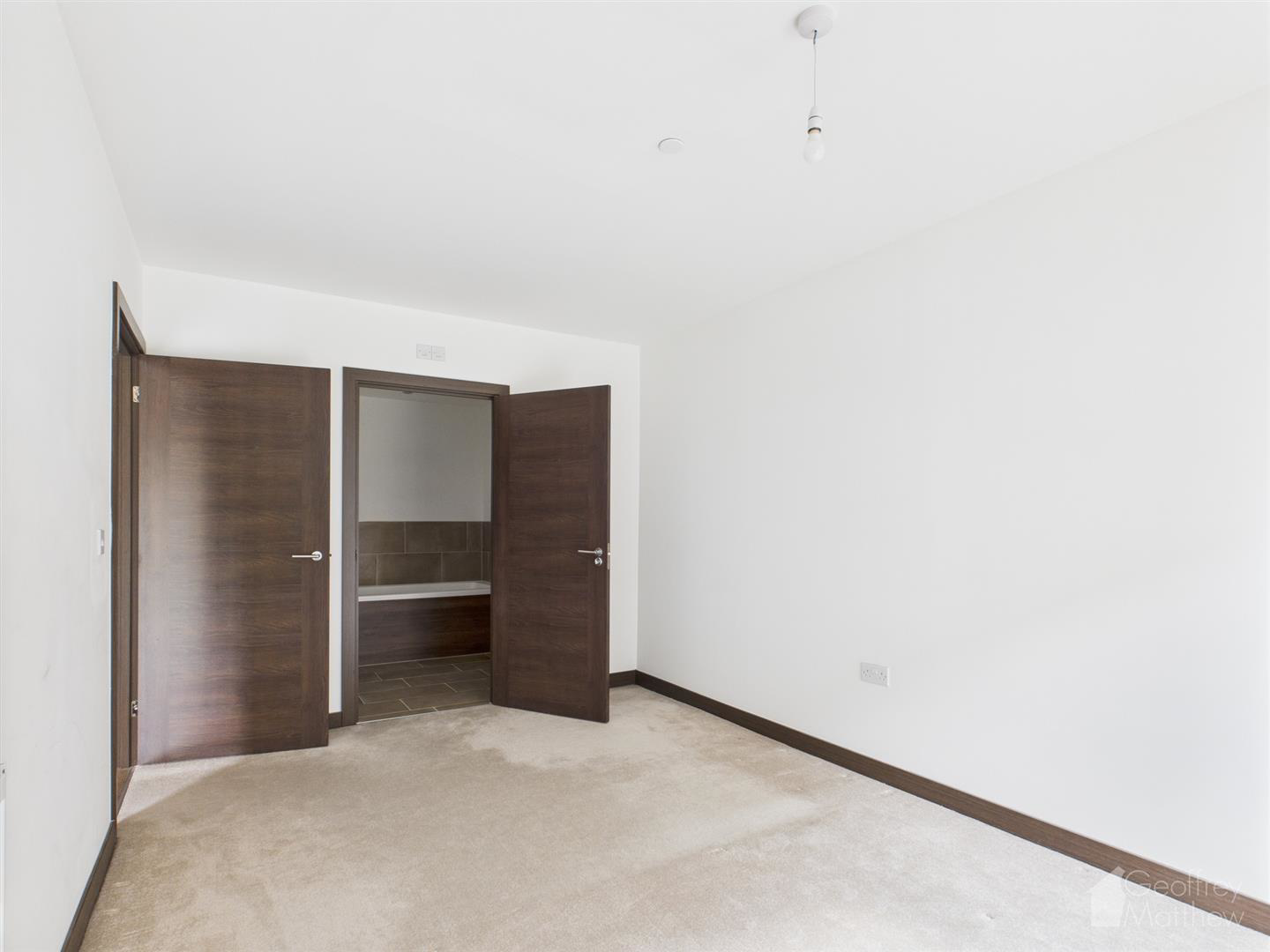 Godfrey House, Edinburgh Way, Harlow, photo 10