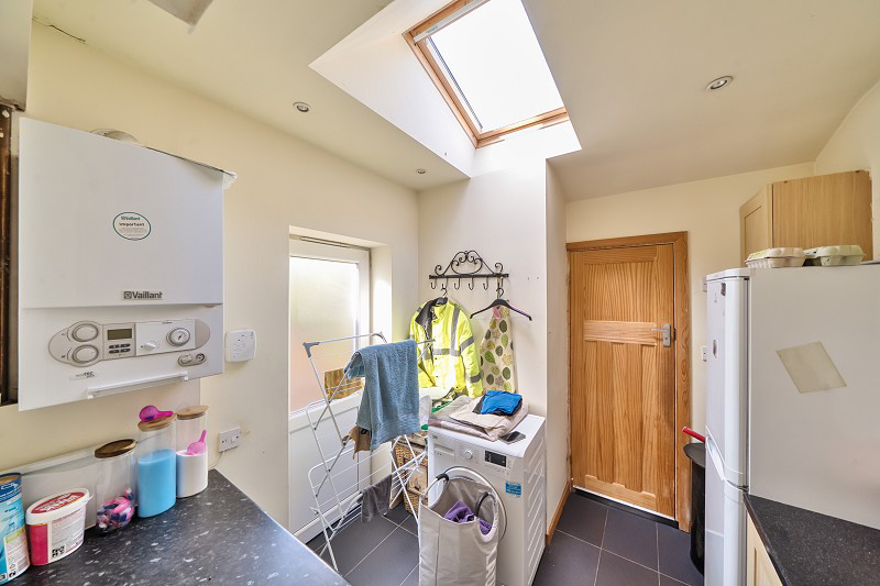 Tumblewood Road, Banstead, Surrey. SM7, photo 11