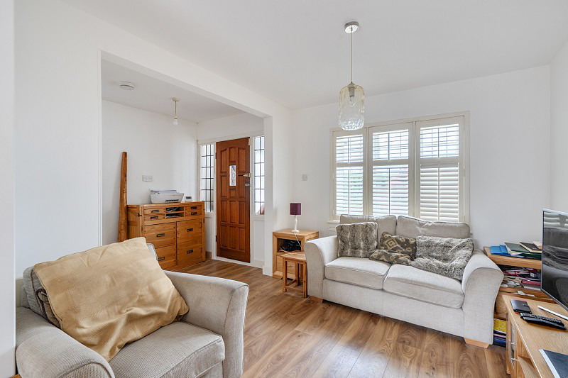Canons Lane, Burgh Heath, Tadworth, Surrey. KT20, photo 3