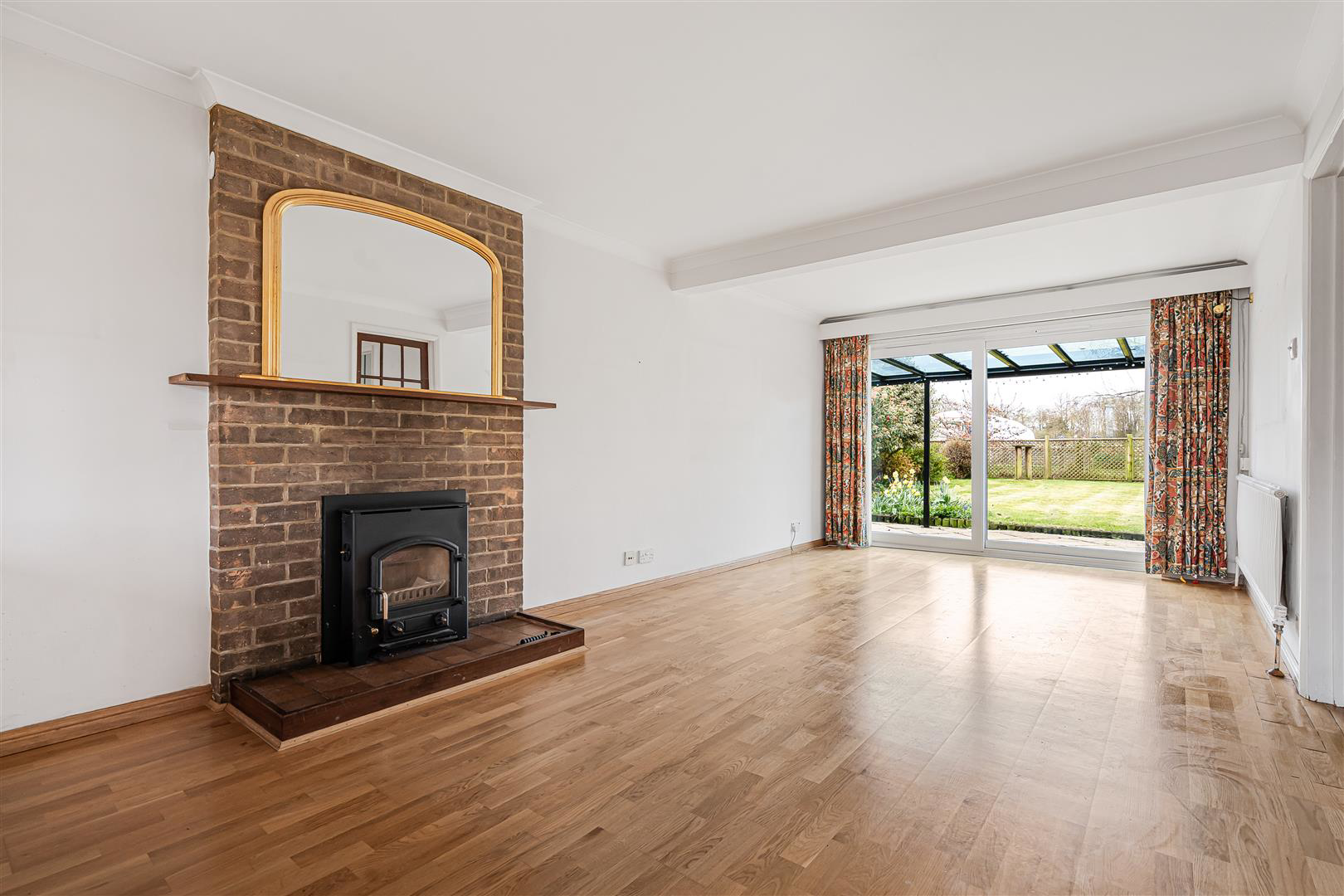 Vicarage Road, Waresley, Sandy, photo 2