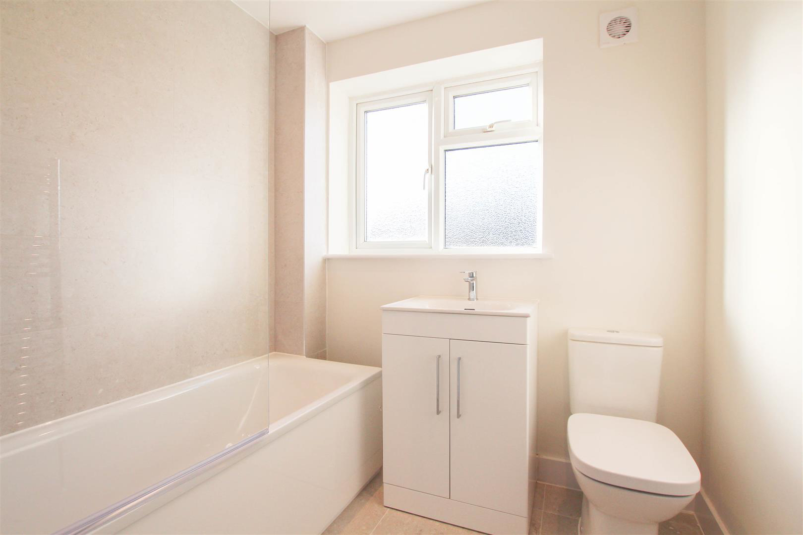 Gibson Way, Saffron Walden, photo 7