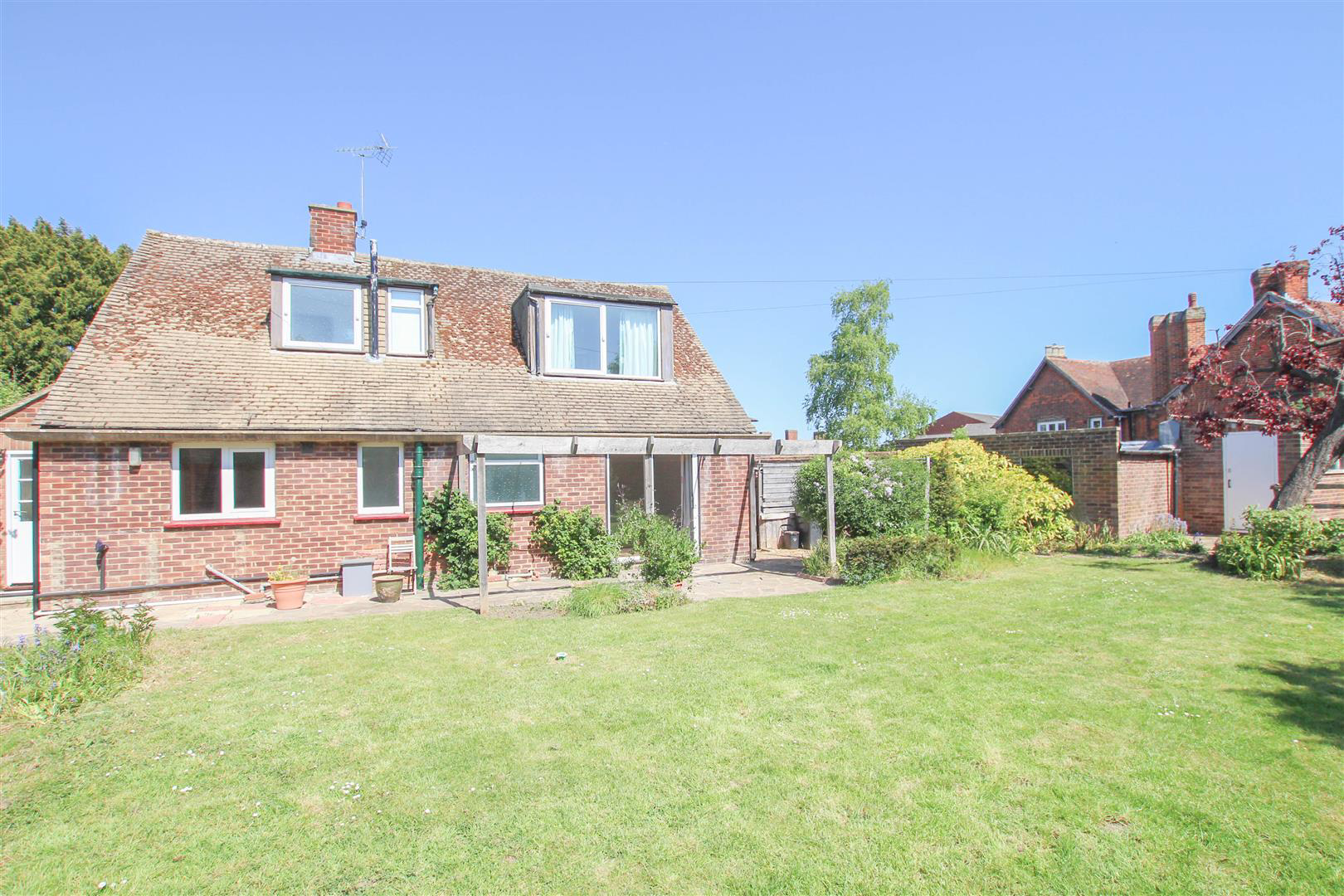 Margaret Way, Saffron Walden, photo 16