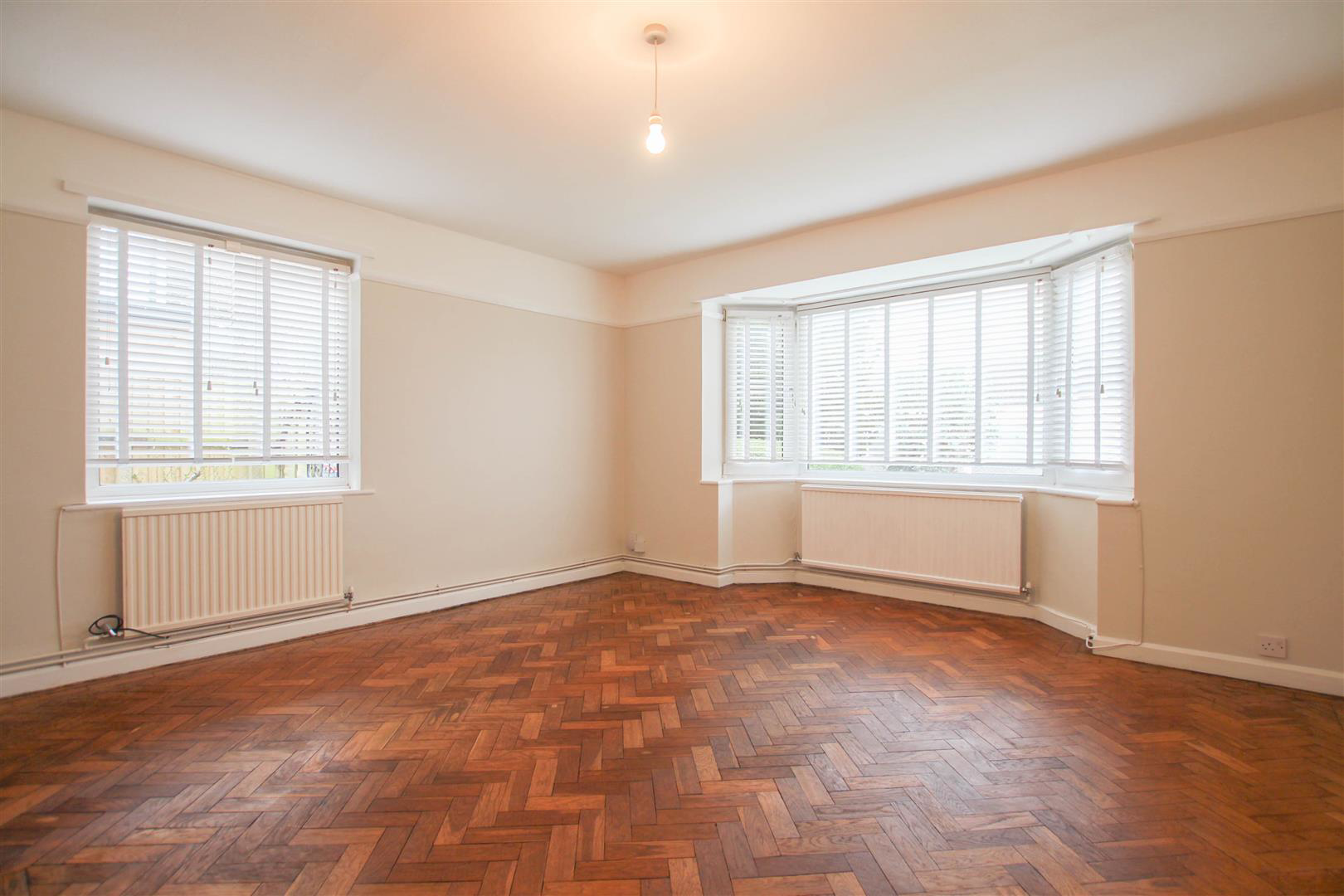 Margaret Way, Saffron Walden, photo 7