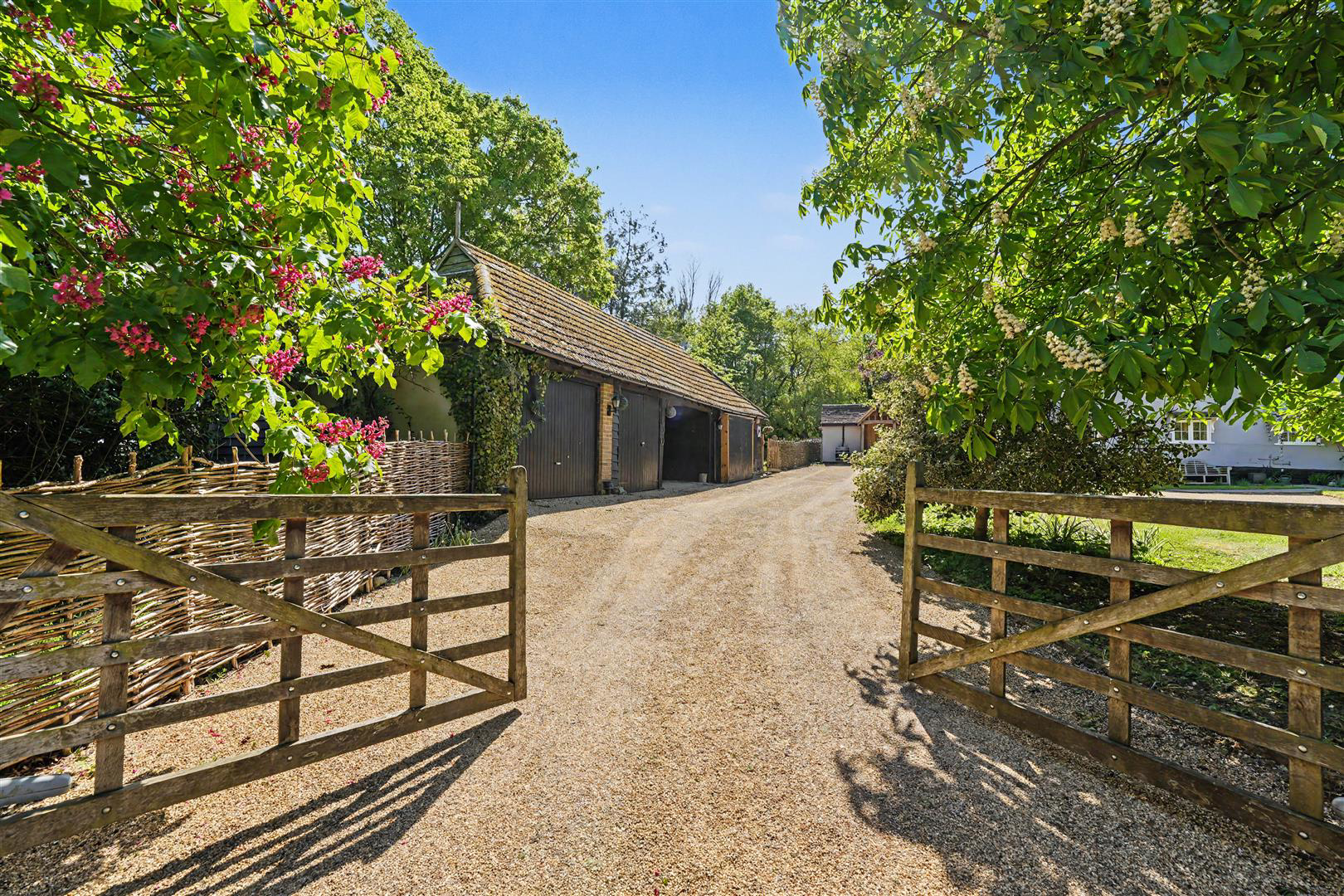 Tindon End, Great Sampford, Saffron Walden, photo 25