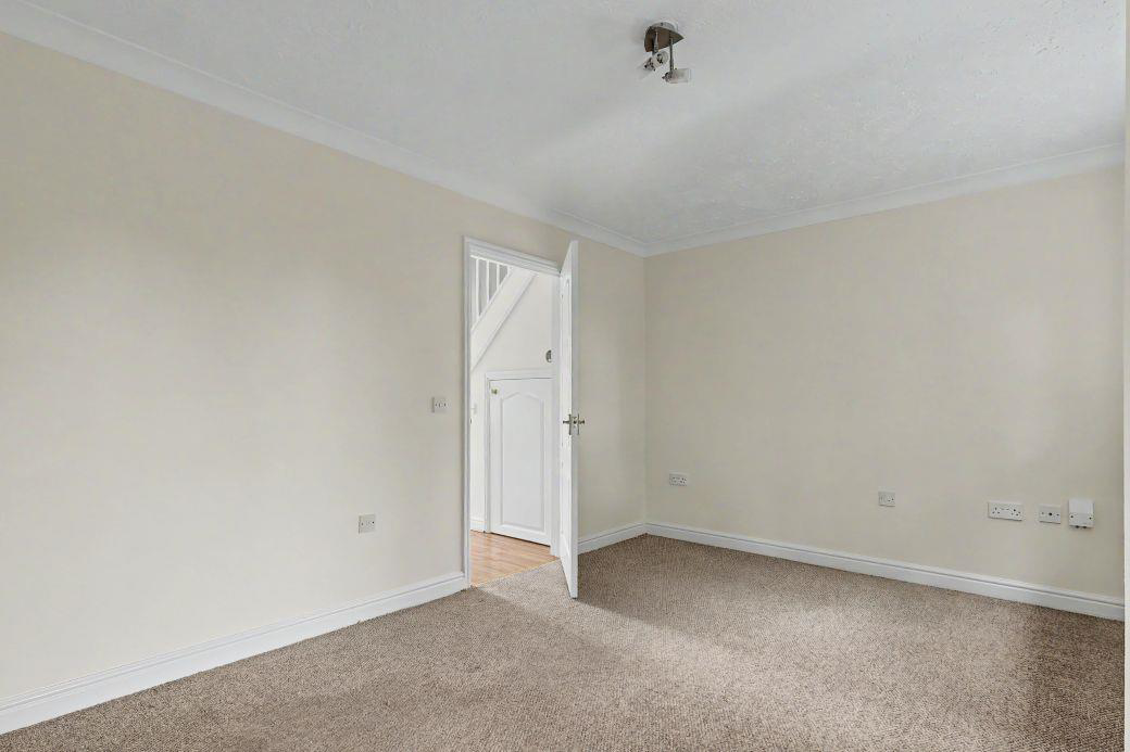 Tennyson Place, Ely, photo 6