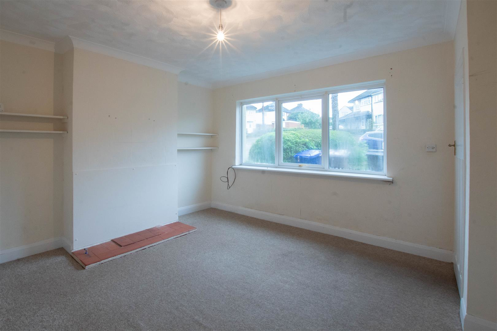 Helions Park Avenue, Haverhill, photo 2