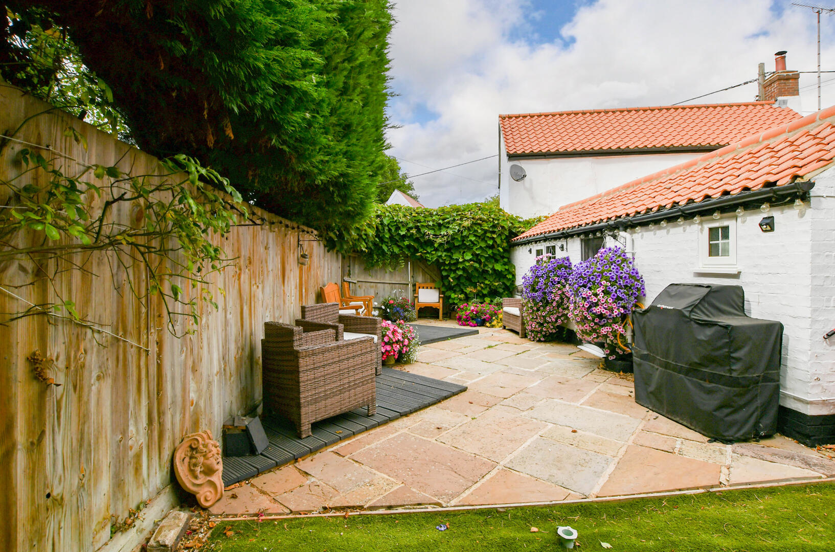 The Street, Freckenham, photo 11