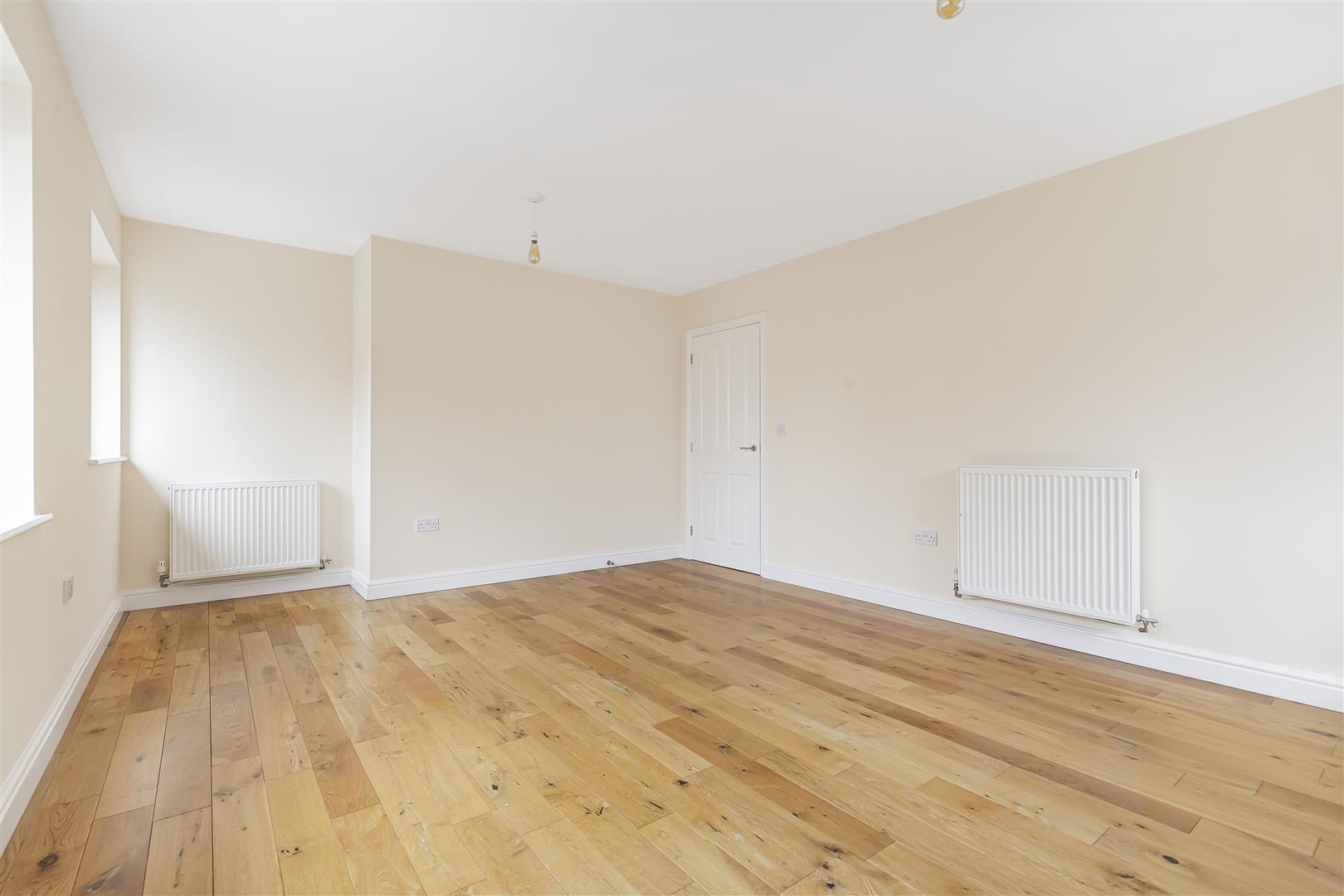 Abernant Drive, Newmarket, photo 9
