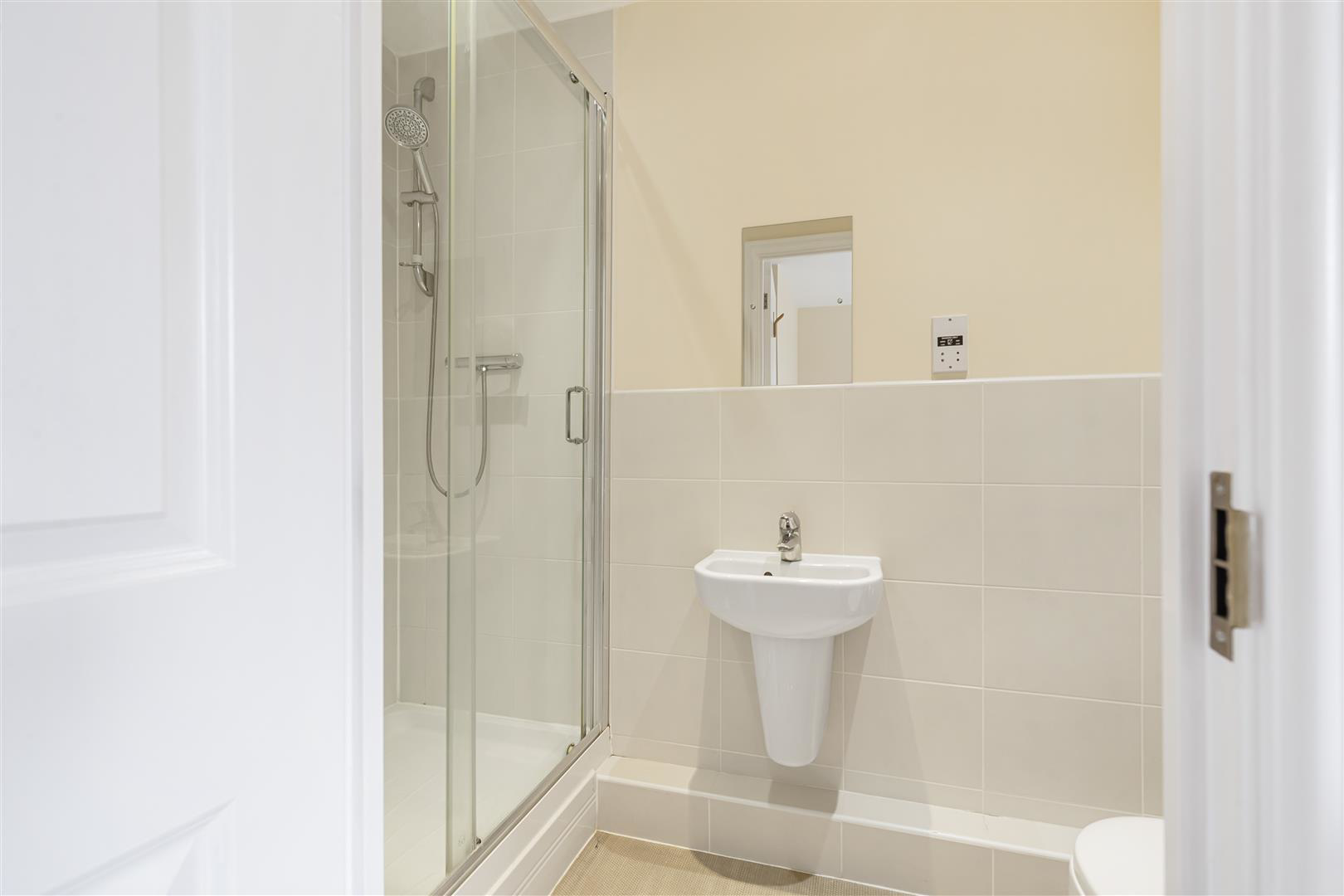 Abernant Drive, Newmarket, photo 12