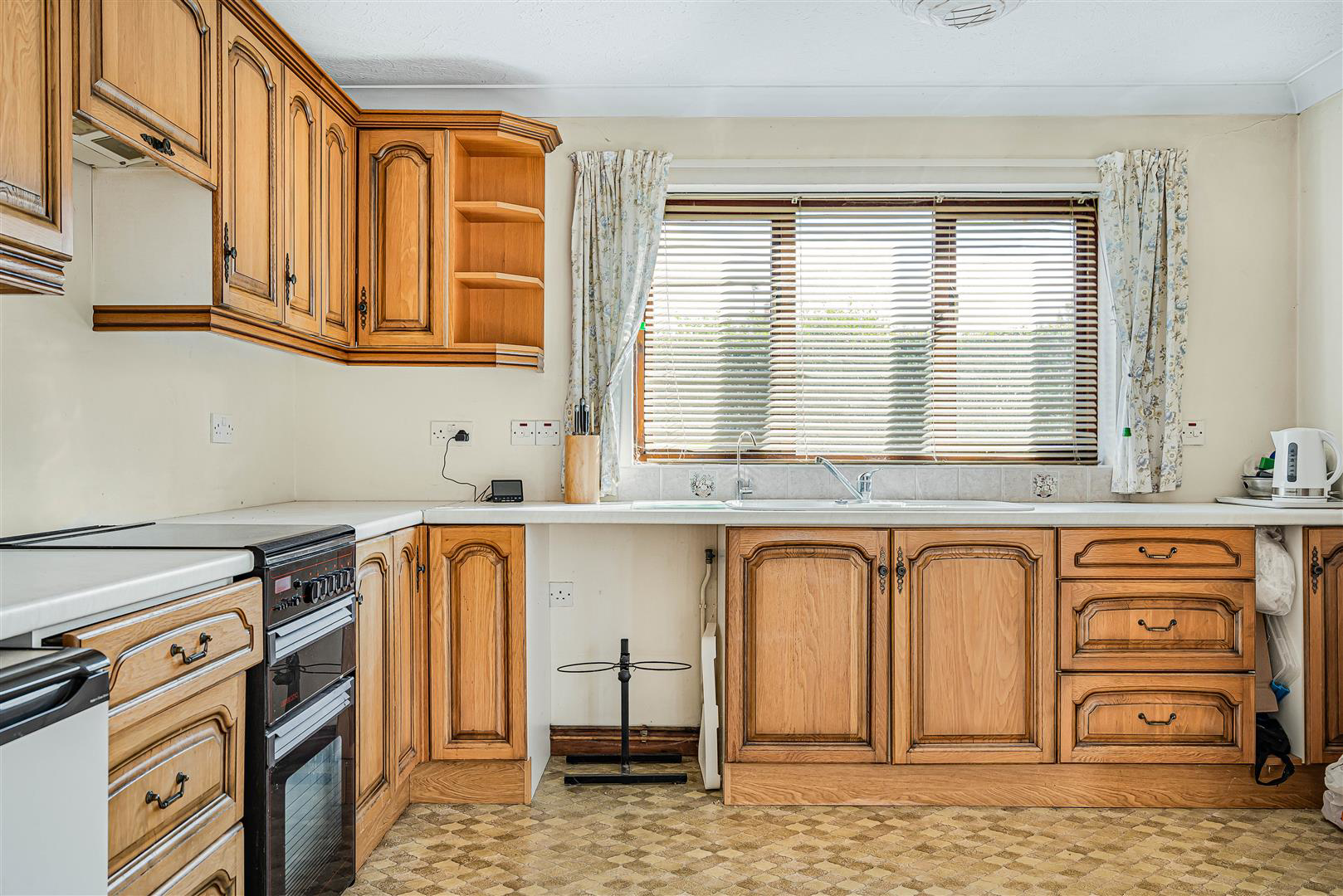 Laurel Close, Haverhill, photo 6
