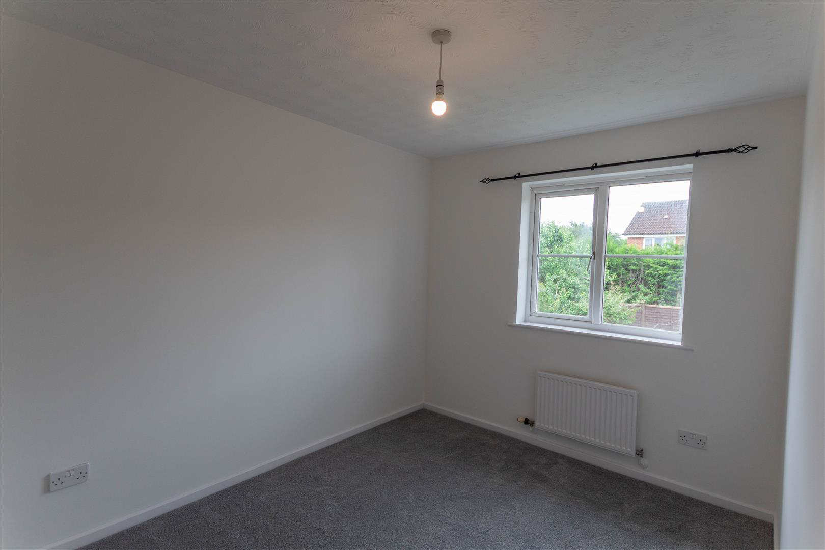 Coxs Close, Haverhill, photo 4