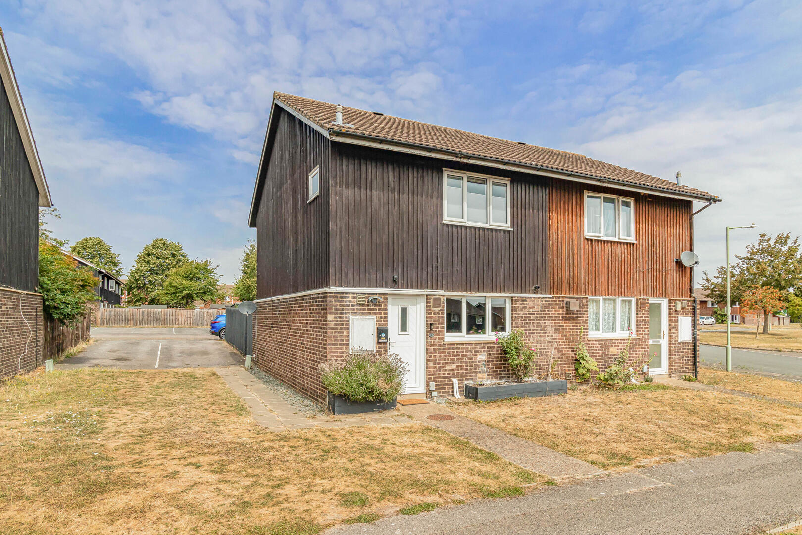 Persimmon Walk, Newmarket, photo 16