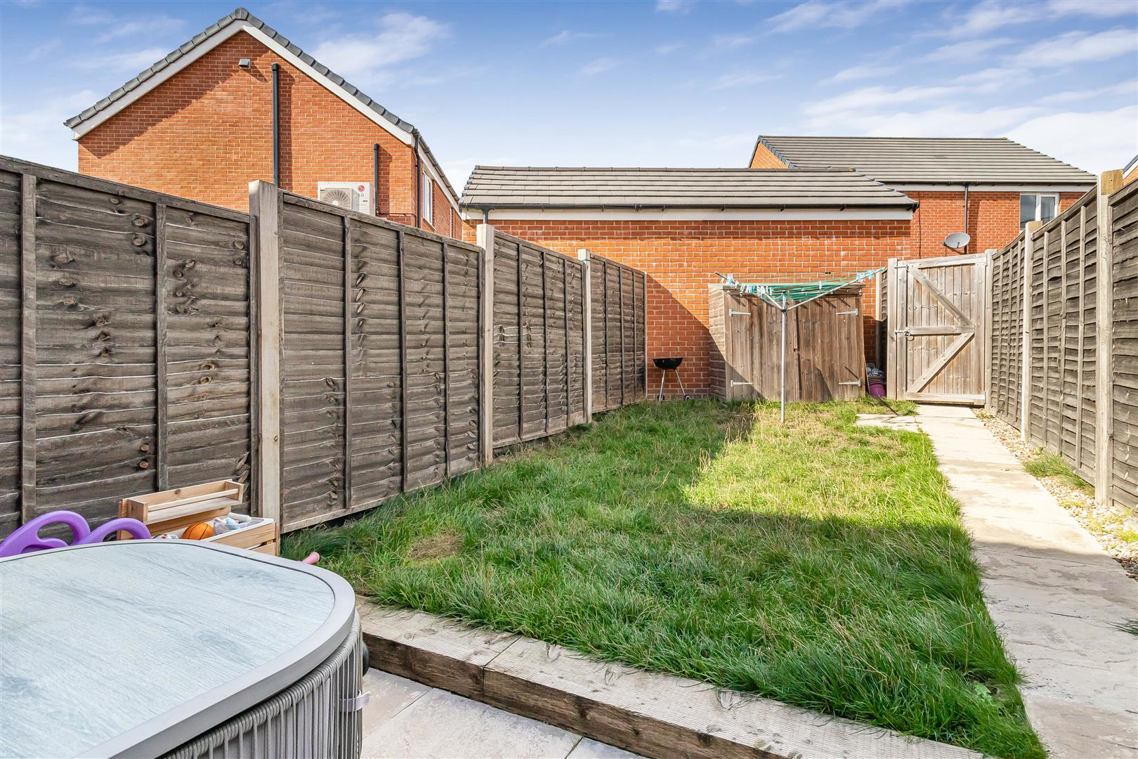 Shipp Close, Little Wratting, Haverhill, photo 13