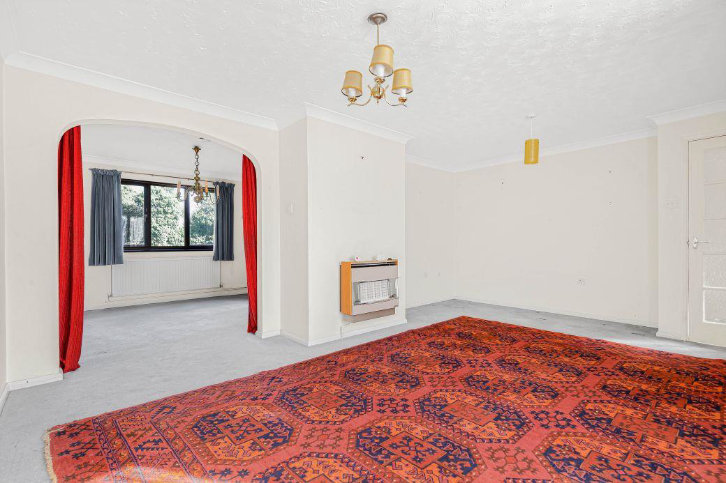 Buckingham Drive, Ely, photo 3