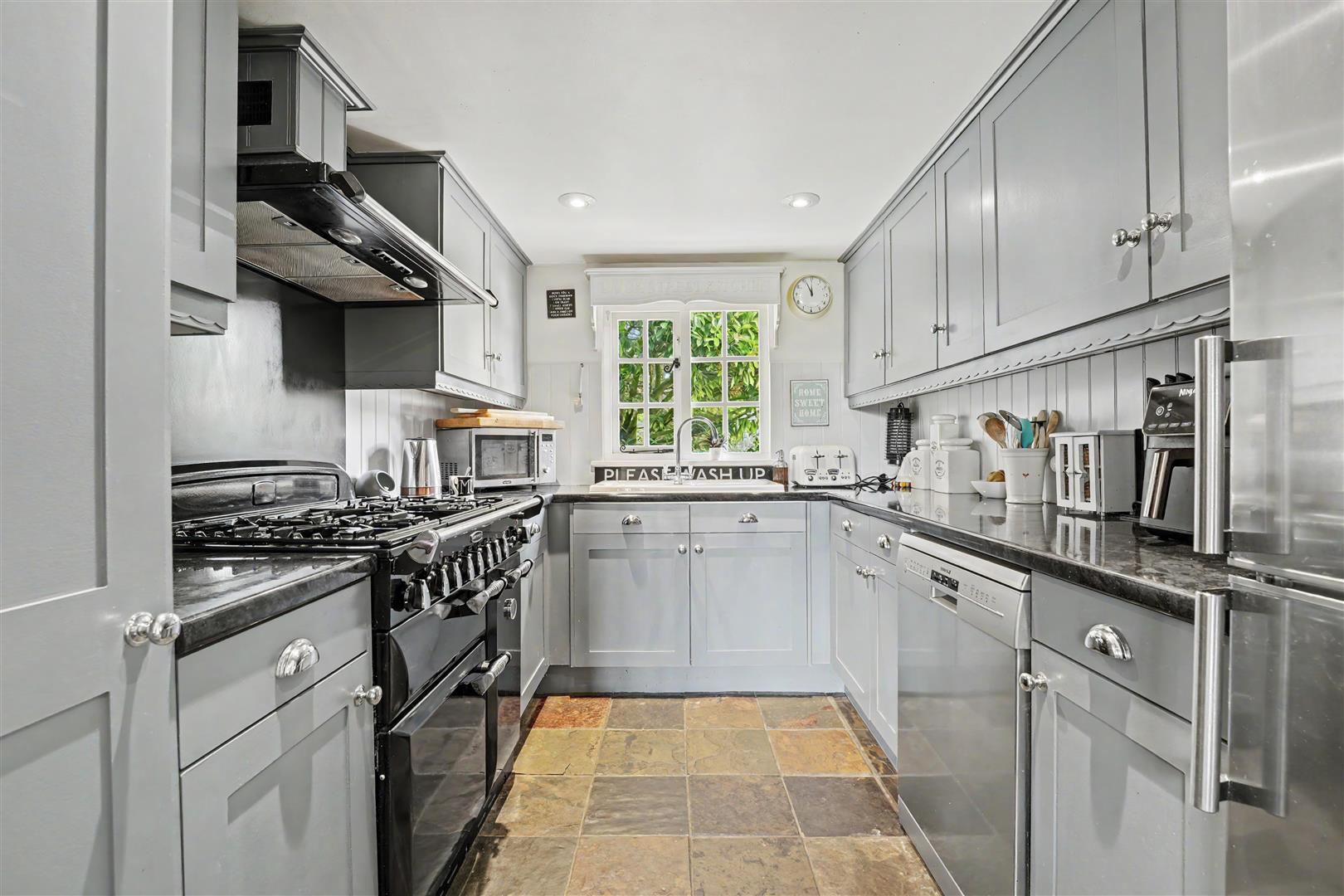 Duck Street Cottage, Manor Road, Little Easton, Dunmow, photo 11