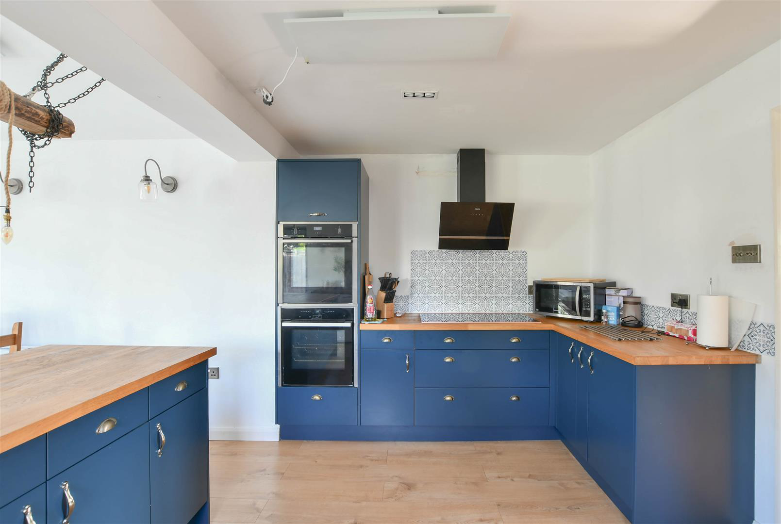 Laburnum Close, Red Lodge, photo 5
