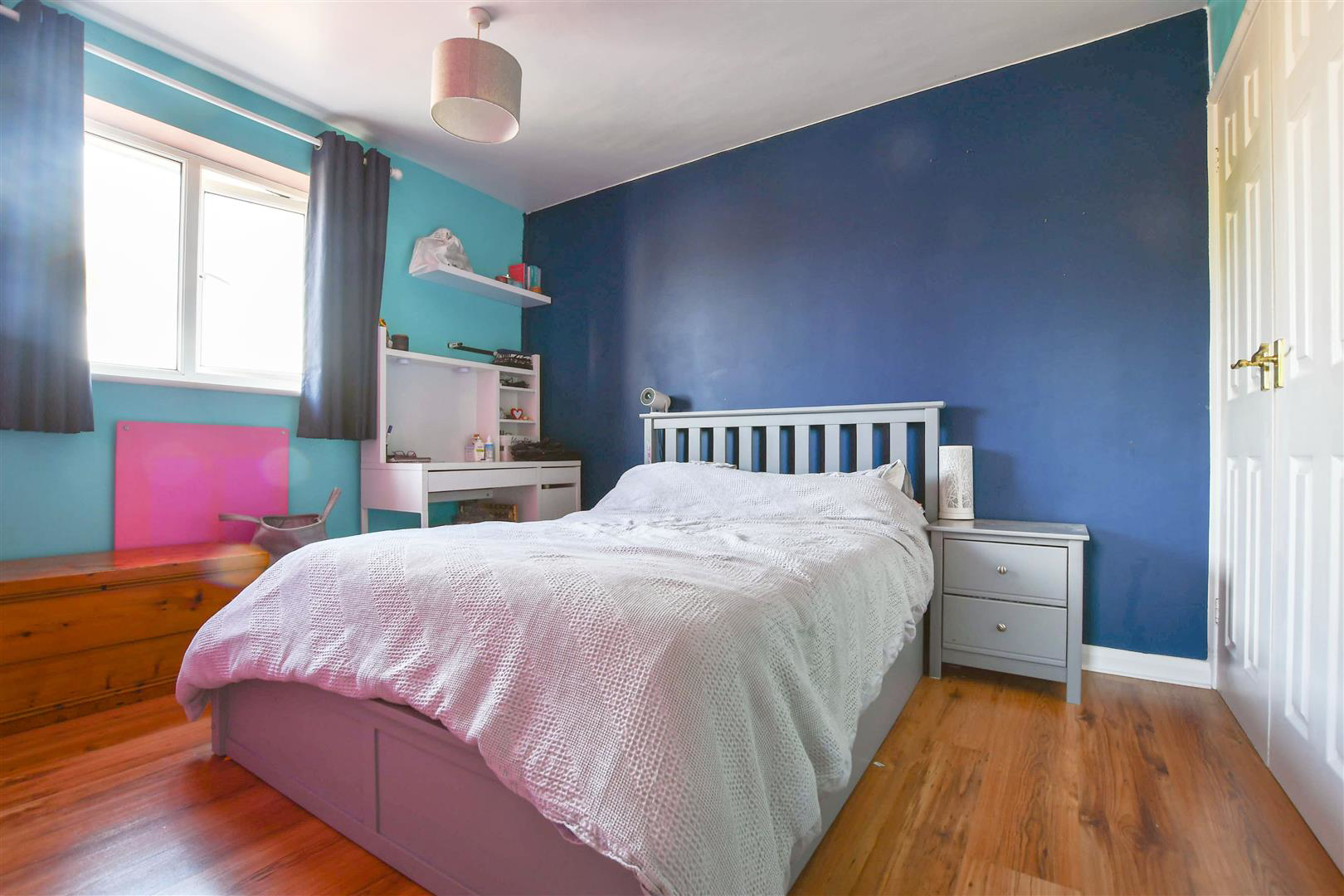 Laburnum Close, Red Lodge, photo 9
