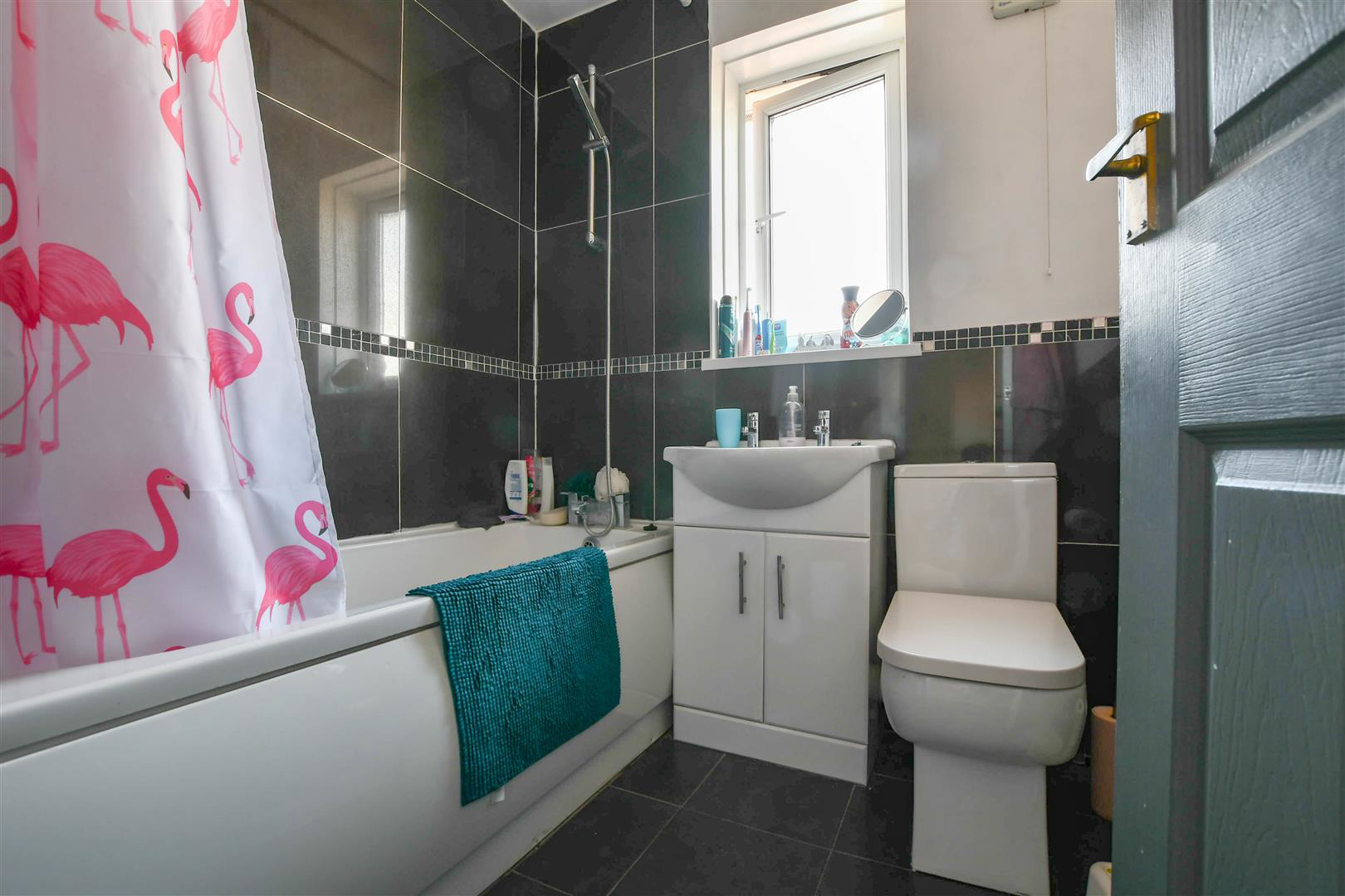 Laburnum Close, Red Lodge, photo 12