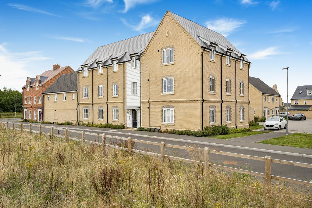 Rosehip Chase, Ely, photo 2