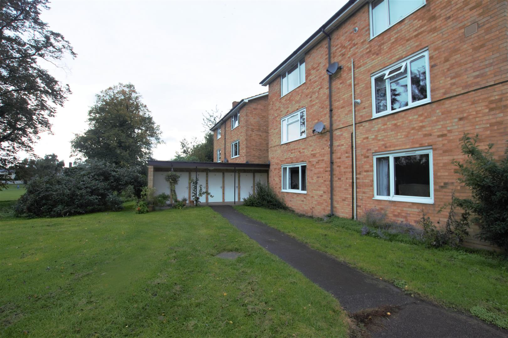 Palmers Close, Linton, Cambridge, photo 9